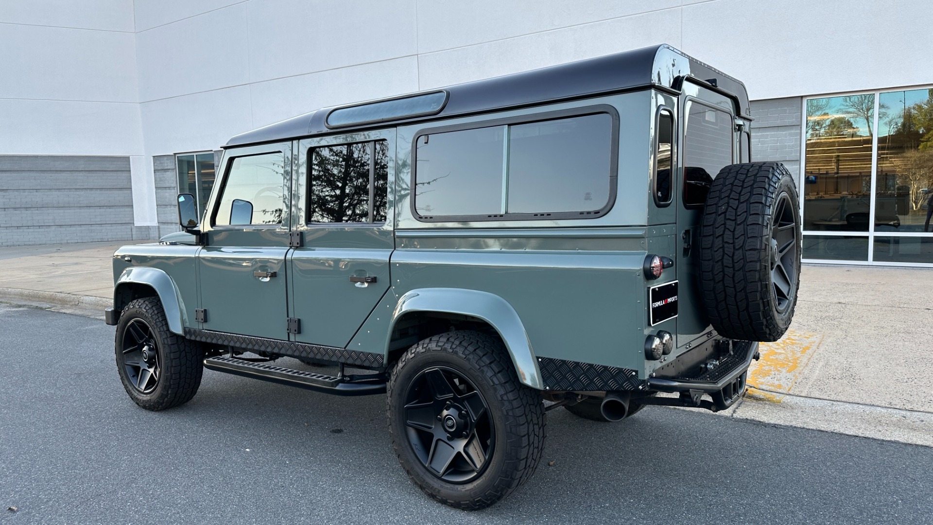 Used 1993 Land Rover Defender DEFENDER 110 2020 OSPREY CUSTOM 110 / FULLY REBUILT / 5.3L V8 / LEATHER / SOUND SYSTEM for sale Sold at Formula Imports in Charlotte NC 28227 4