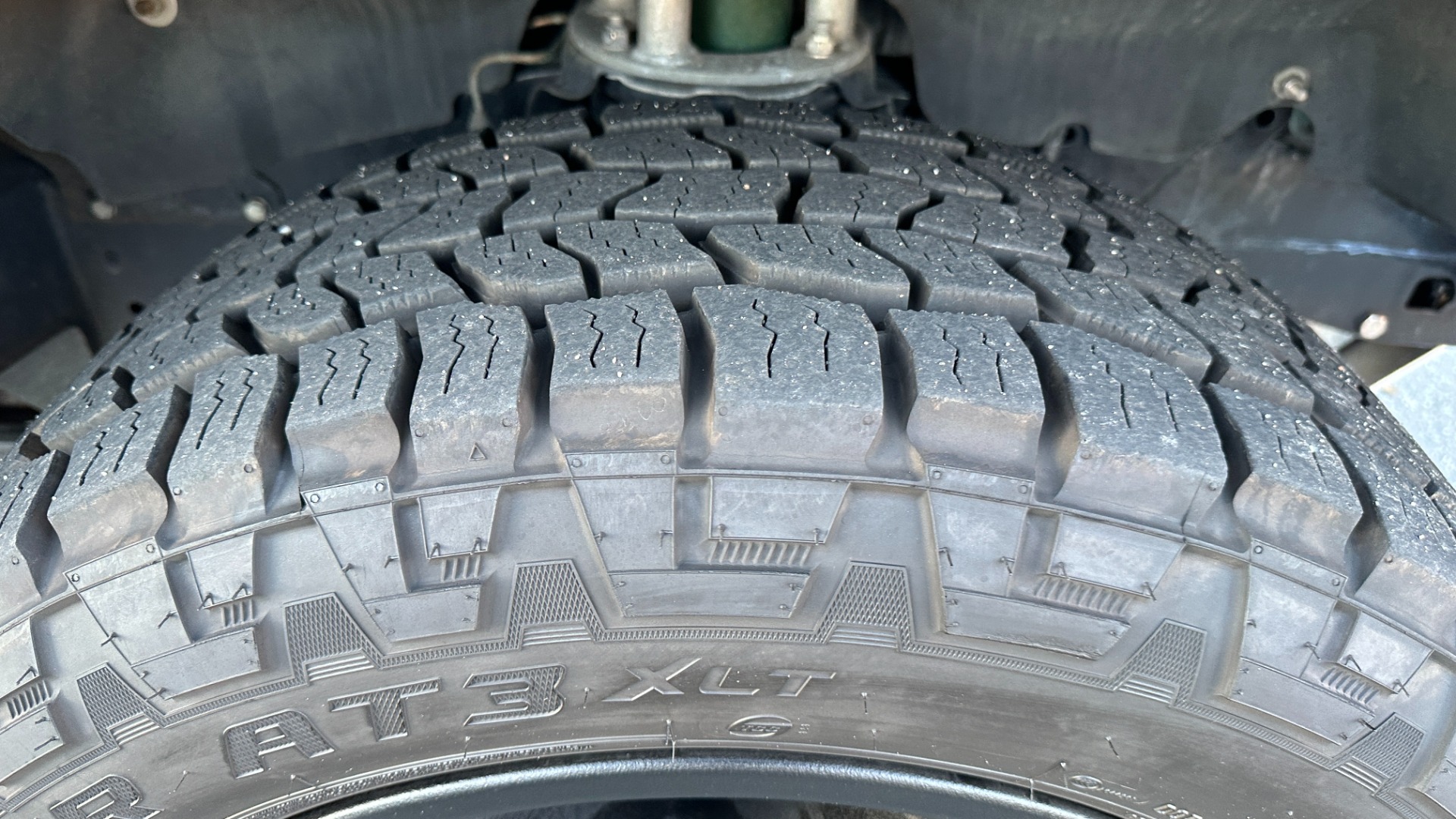 Used 1993 Land Rover DEFENDER 110 2020 OSPREY CUSTOM 110 / FULLY REBUILT / 5.3L V8 / LEATHER / SOUND SYSTEM for sale $169,999 at Formula Imports in Charlotte NC 28227 60