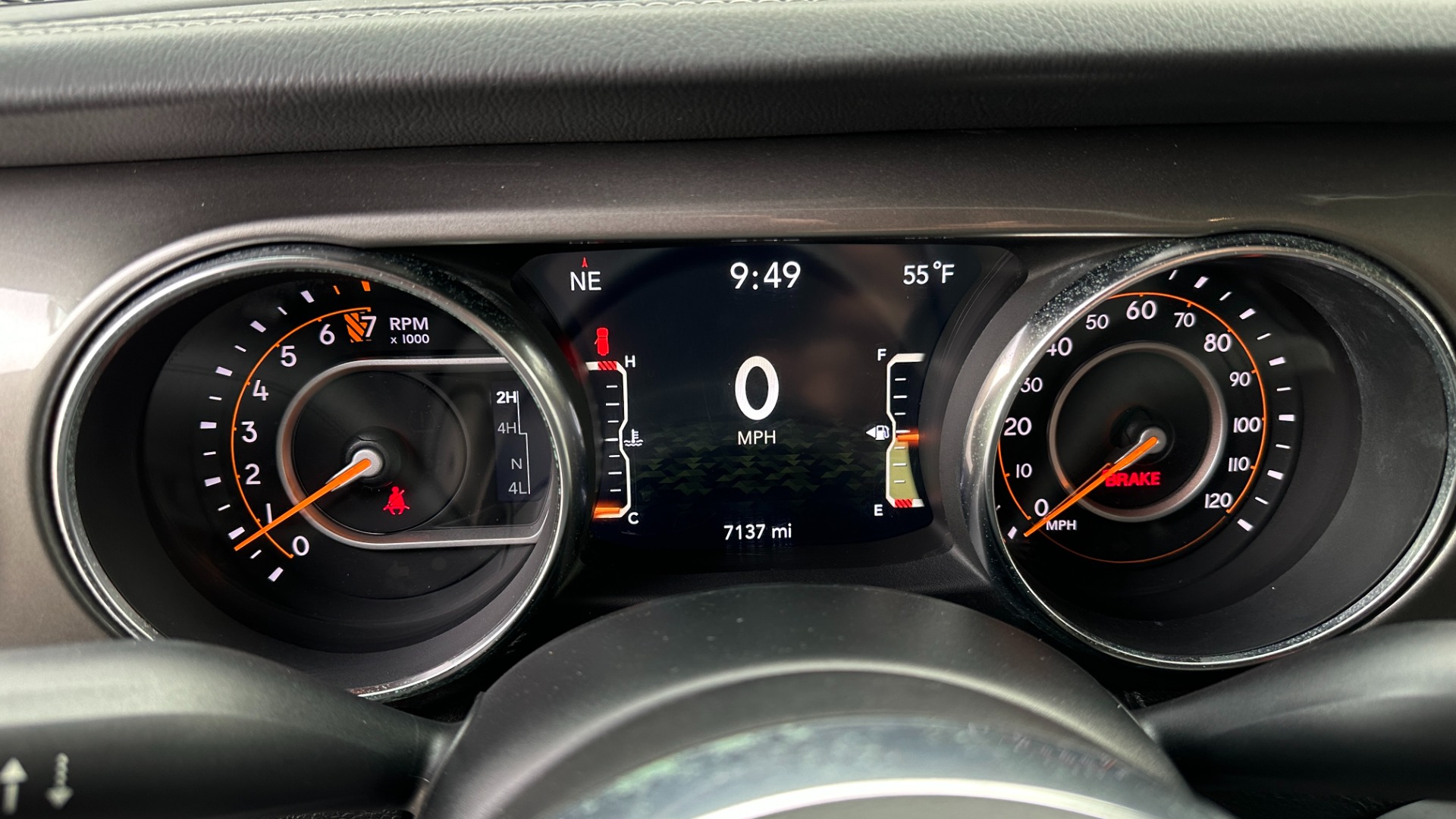 Used 2019 Jeep Wrangler Unlimited SAHARA / ALPINE AUDIO/ SUN RIDER SOFT TOP / COLD WEATHER GROUP for sale Sold at Formula Imports in Charlotte NC 28227 16