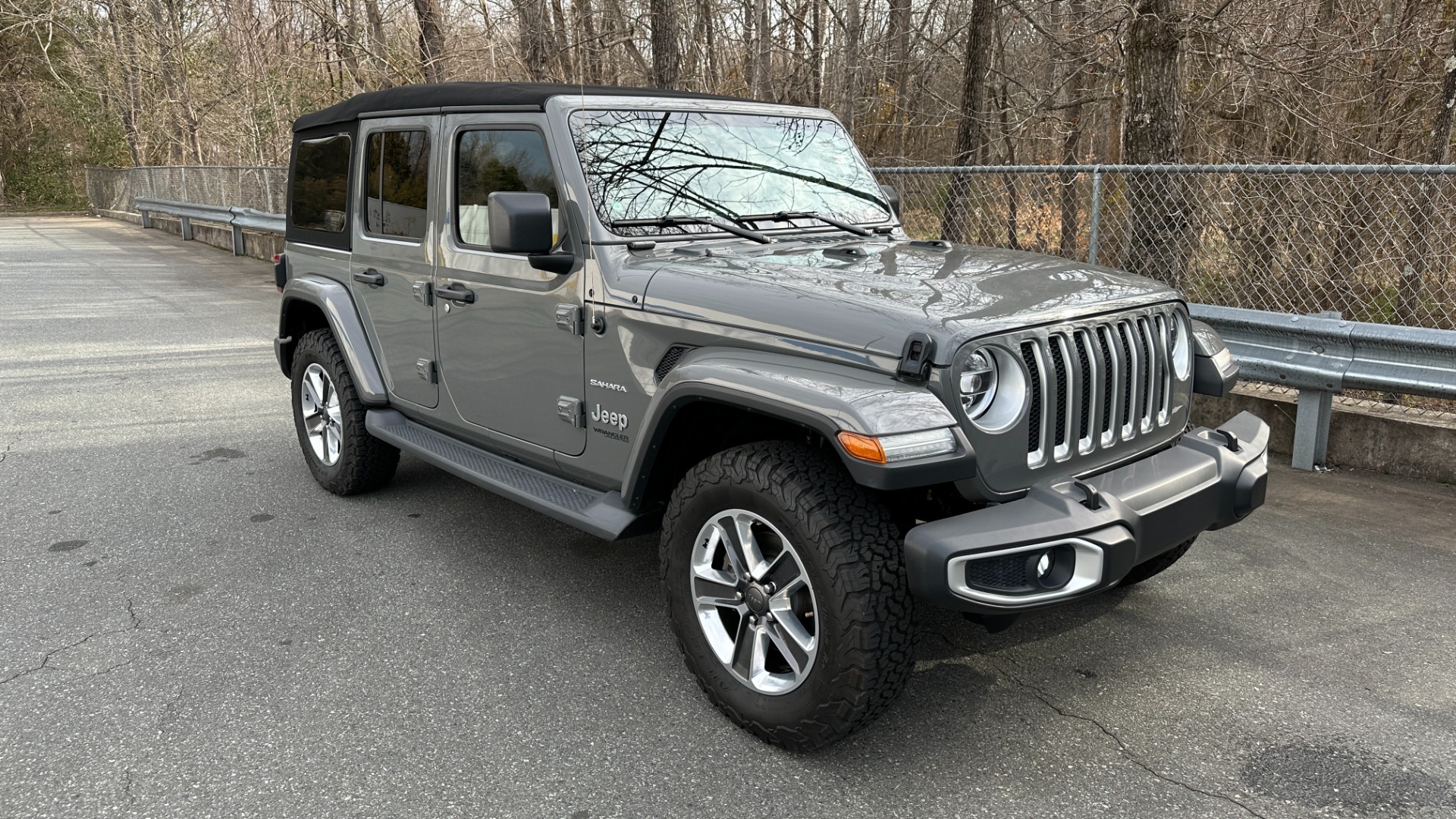 Used 2019 Jeep Wrangler Unlimited SAHARA / ALPINE AUDIO/ SUN RIDER SOFT TOP / COLD WEATHER GROUP for sale Sold at Formula Imports in Charlotte NC 28227 5