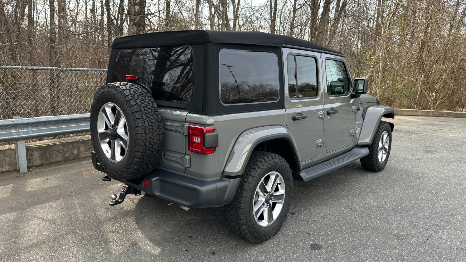 Used 2019 Jeep Wrangler Unlimited SAHARA / ALPINE AUDIO/ SUN RIDER SOFT TOP / COLD WEATHER GROUP for sale Sold at Formula Imports in Charlotte NC 28227 7