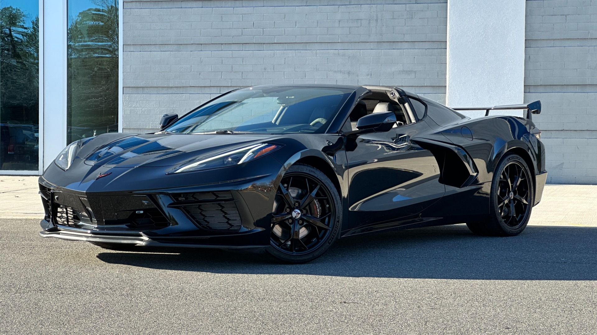 Used 2020 Chevrolet Corvette 3LT / Z51 PERFORMANCE PACKAGE / HIGH WING SPOILER / MAGRIDE / CARBON FIBER for sale Sold at Formula Imports in Charlotte NC 28227 2
