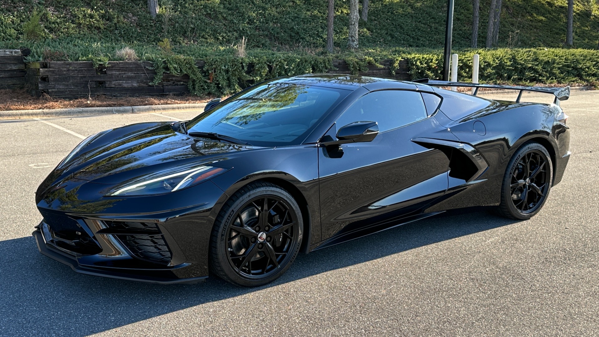 Used 2020 Chevrolet Corvette 3LT / Z51 PERFORMANCE PACKAGE / HIGH WING SPOILER / MAGRIDE / CARBON FIBER for sale Sold at Formula Imports in Charlotte NC 28227 3