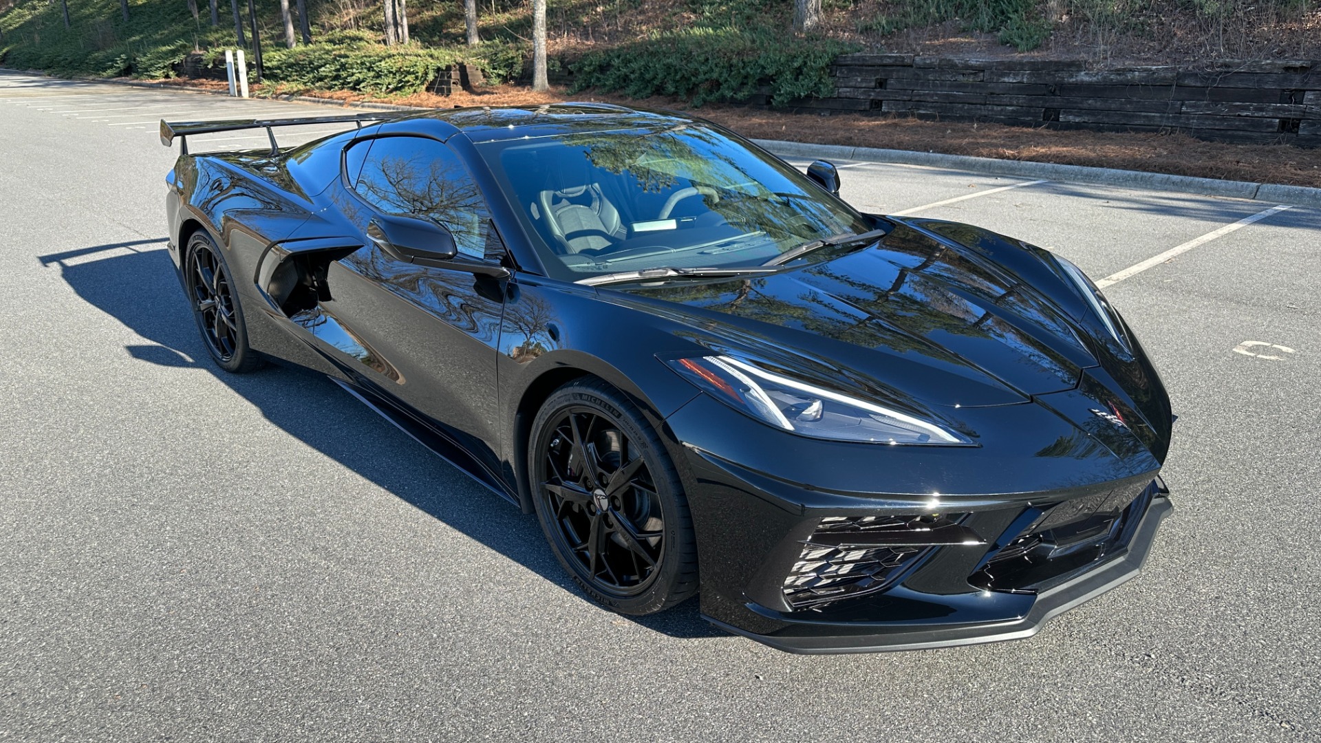 Used 2020 Chevrolet Corvette 3LT / Z51 PERFORMANCE PACKAGE / HIGH WING SPOILER / MAGRIDE / CARBON FIBER for sale Sold at Formula Imports in Charlotte NC 28227 6