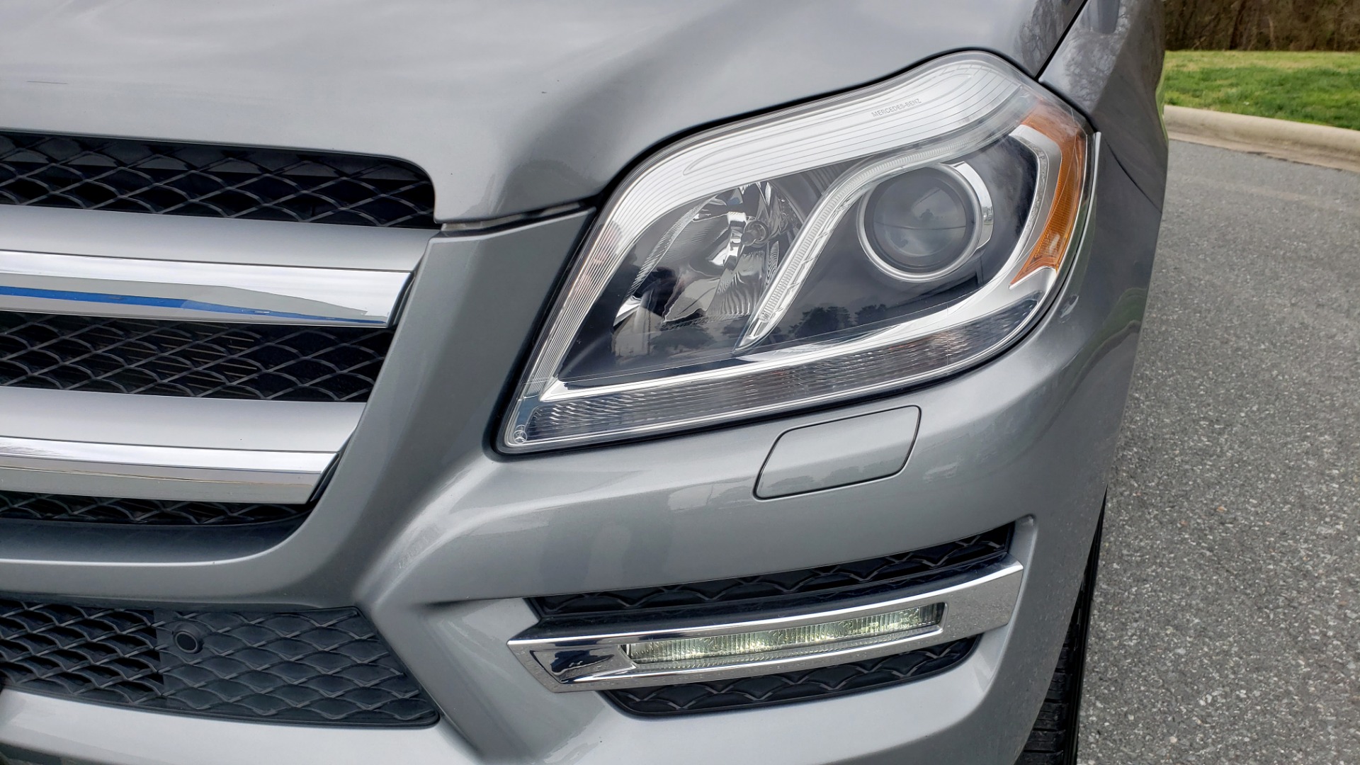 Used 2014 Mercedes-Benz GL-Class GL 450 4MATIC PREMIUM / NAV / PANO-ROOF / HK SND / 3-ROW for sale Sold at Formula Imports in Charlotte NC 28227 33