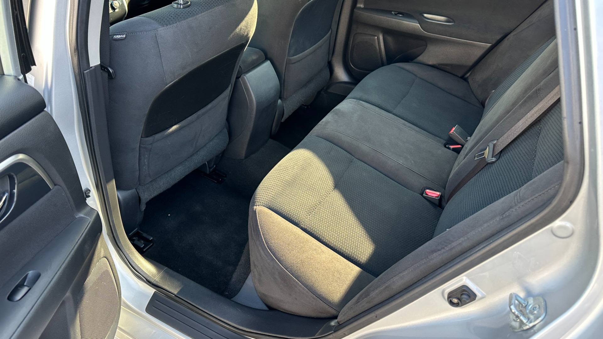 Used 2014 Nissan Altima 2.5 S / CLOTH / 4CYL / BODY SIDE MOLDING / RADIO for sale Sold at Formula Imports in Charlotte NC 28227 19