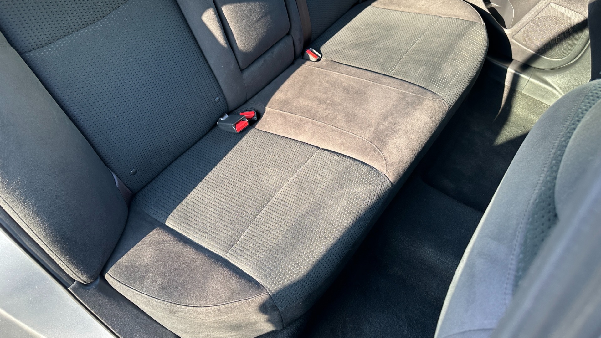 Used 2014 Nissan Altima 2.5 S / CLOTH / 4CYL / BODY SIDE MOLDING / RADIO for sale Sold at Formula Imports in Charlotte NC 28227 22