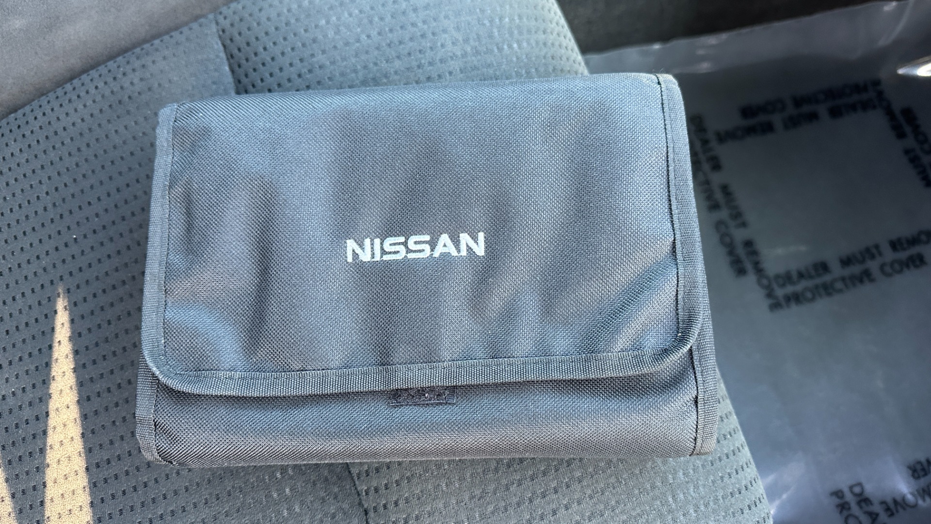 Used 2014 Nissan Altima 2.5 S / CLOTH / 4CYL / BODY SIDE MOLDING / RADIO for sale Sold at Formula Imports in Charlotte NC 28227 34
