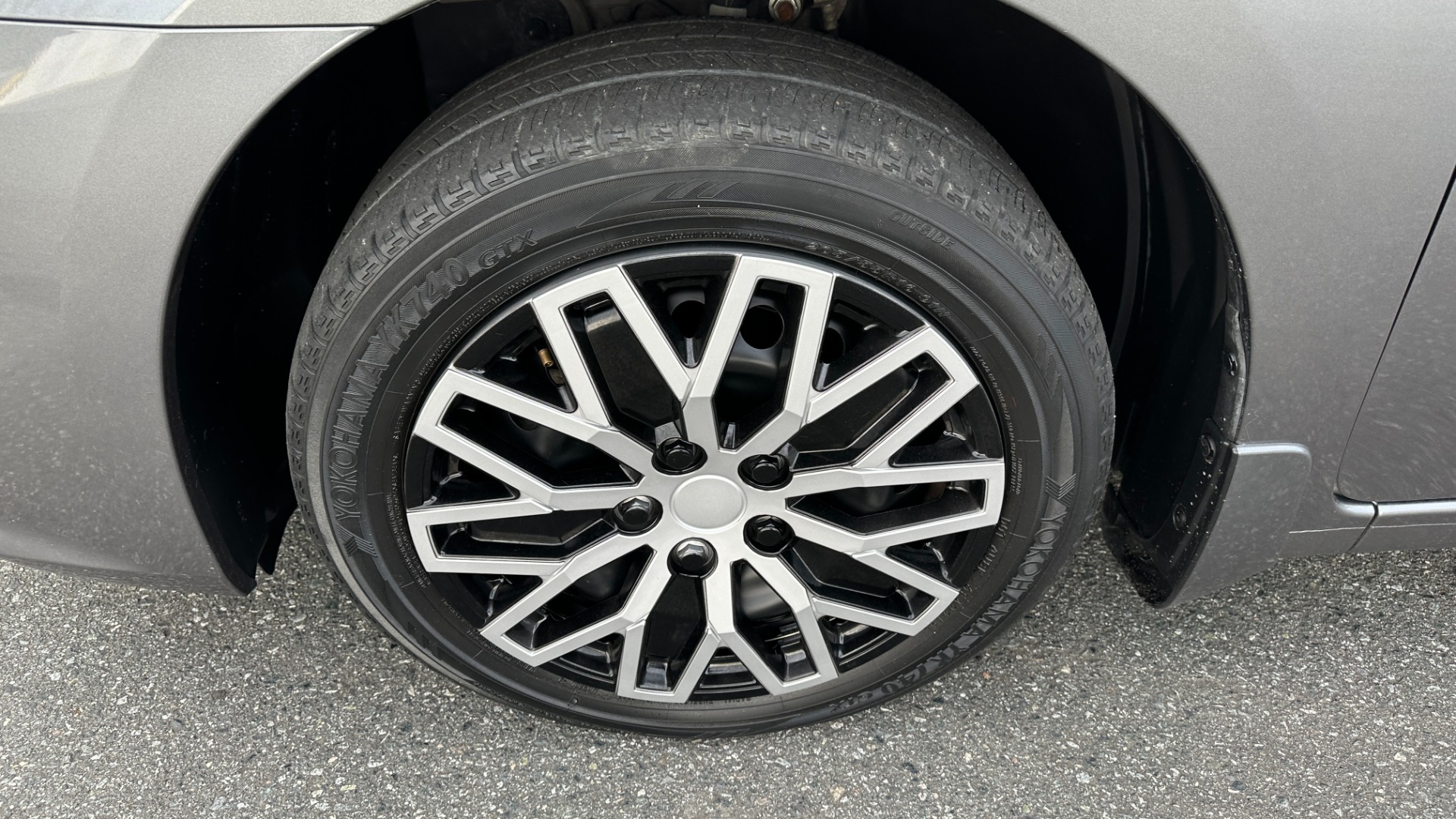 Used 2017 Nissan Sentra S / FRONT WHEEL DRIVE / SPLASH GUARDS / 4CYL ENGINE for sale Sold at Formula Imports in Charlotte NC 28227 41