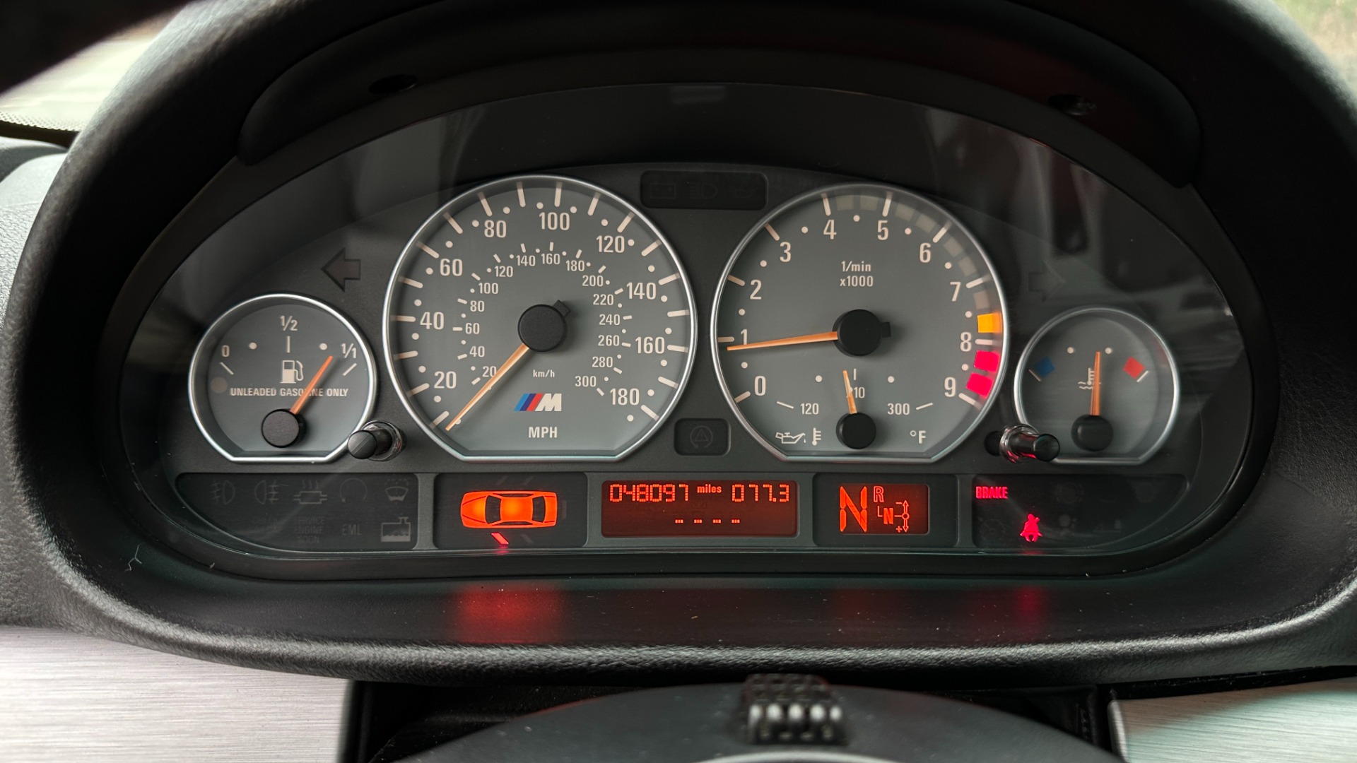 Used 2006 BMW M3 CONVERTIBLE / SMG AUTO / LEATHER / INLINE 6CYL / CARBON FIBER for sale $26,595 at Formula Imports in Charlotte NC 28227 25