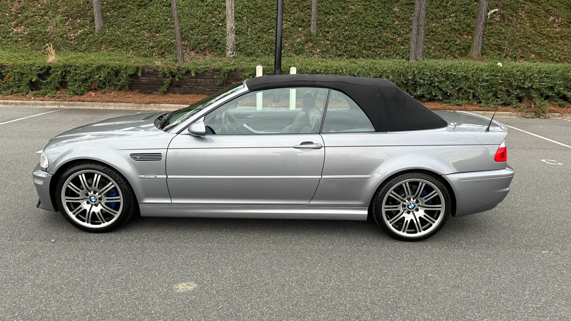 Used 2006 BMW 3 Series M3 CONVERTIBLE / SMG AUTO / LEATHER / INLINE 6CYL / CARBON FIBER for sale Sold at Formula Imports in Charlotte NC 28227 37