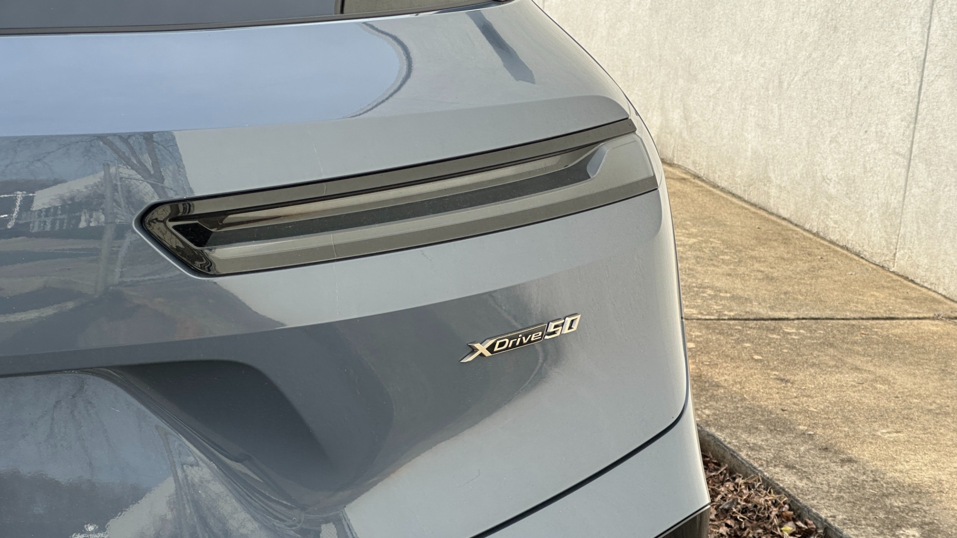 Used 2022 BMW iX xDrive50 / SPORT / LUXURY / PREMIUM / LASER / DRIVING ASSIST PRO for sale Sold at Formula Imports in Charlotte NC 28227 10