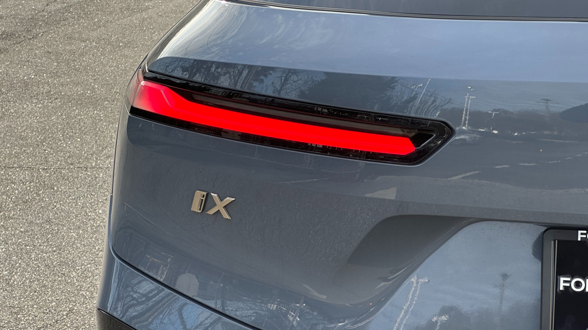 Used 2022 BMW iX xDrive50 / SPORT / LUXURY / PREMIUM / LASER / DRIVING ASSIST PRO for sale Sold at Formula Imports in Charlotte NC 28227 9