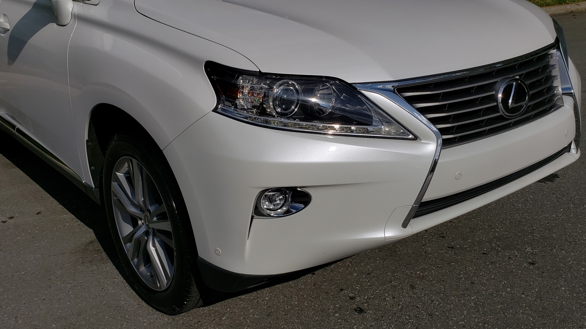 Used 2015 Lexus RX 350 PREMIUM PKG / COMFORT PKG / NAV / SUNROOF / BSM / TOWING for sale Sold at Formula Imports in Charlotte NC 28227 19