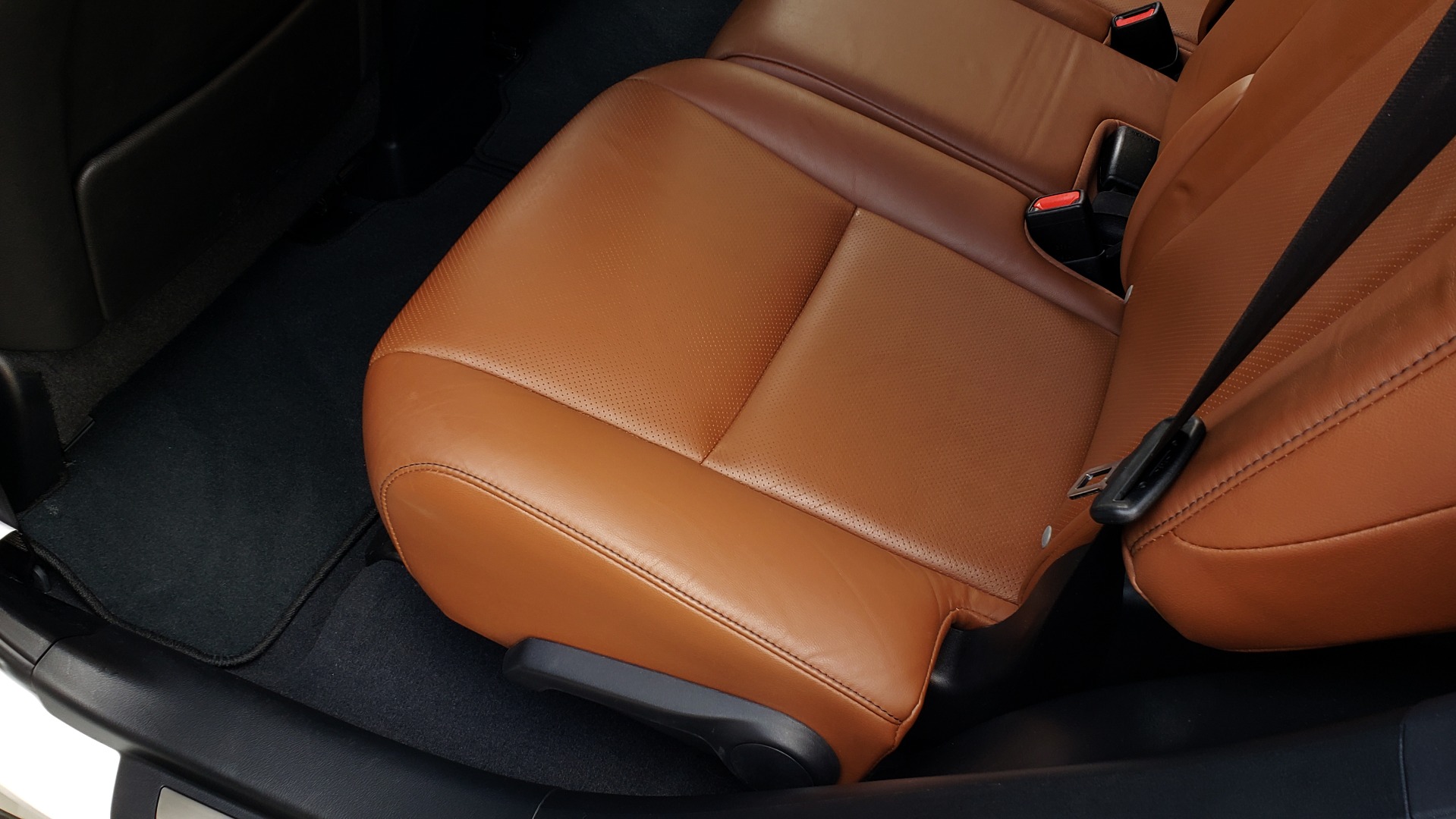 Used 2015 Lexus RX 350 PREMIUM PKG / COMFORT PKG / NAV / SUNROOF / BSM / TOWING for sale Sold at Formula Imports in Charlotte NC 28227 62