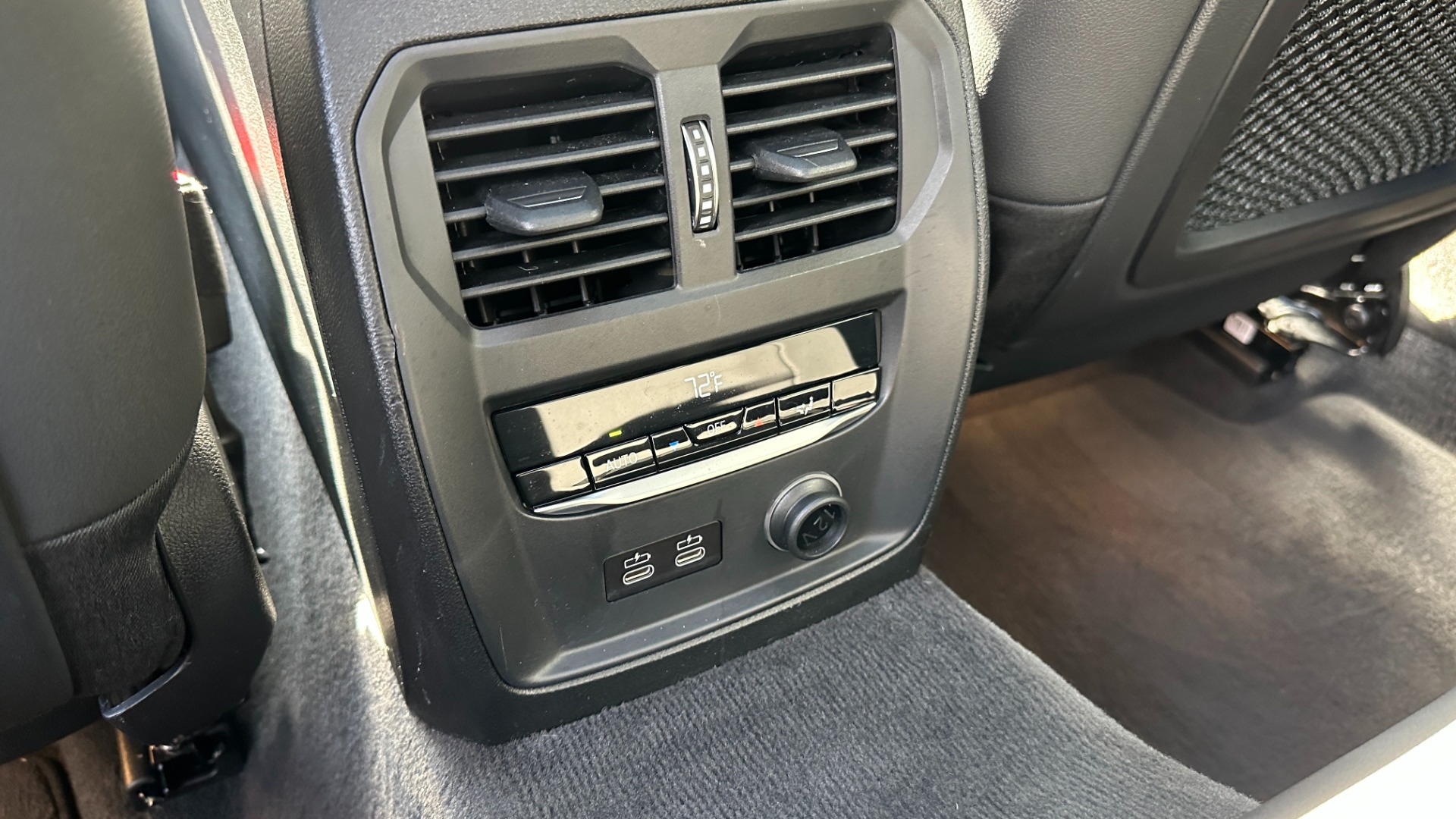 Used 2020 BMW 3 Series M340i / 19IN WHEELS / DRIVER ASSIST / HEATED SEATS / PARKING SENSORS for sale $45,995 at Formula Imports in Charlotte NC 28227 25