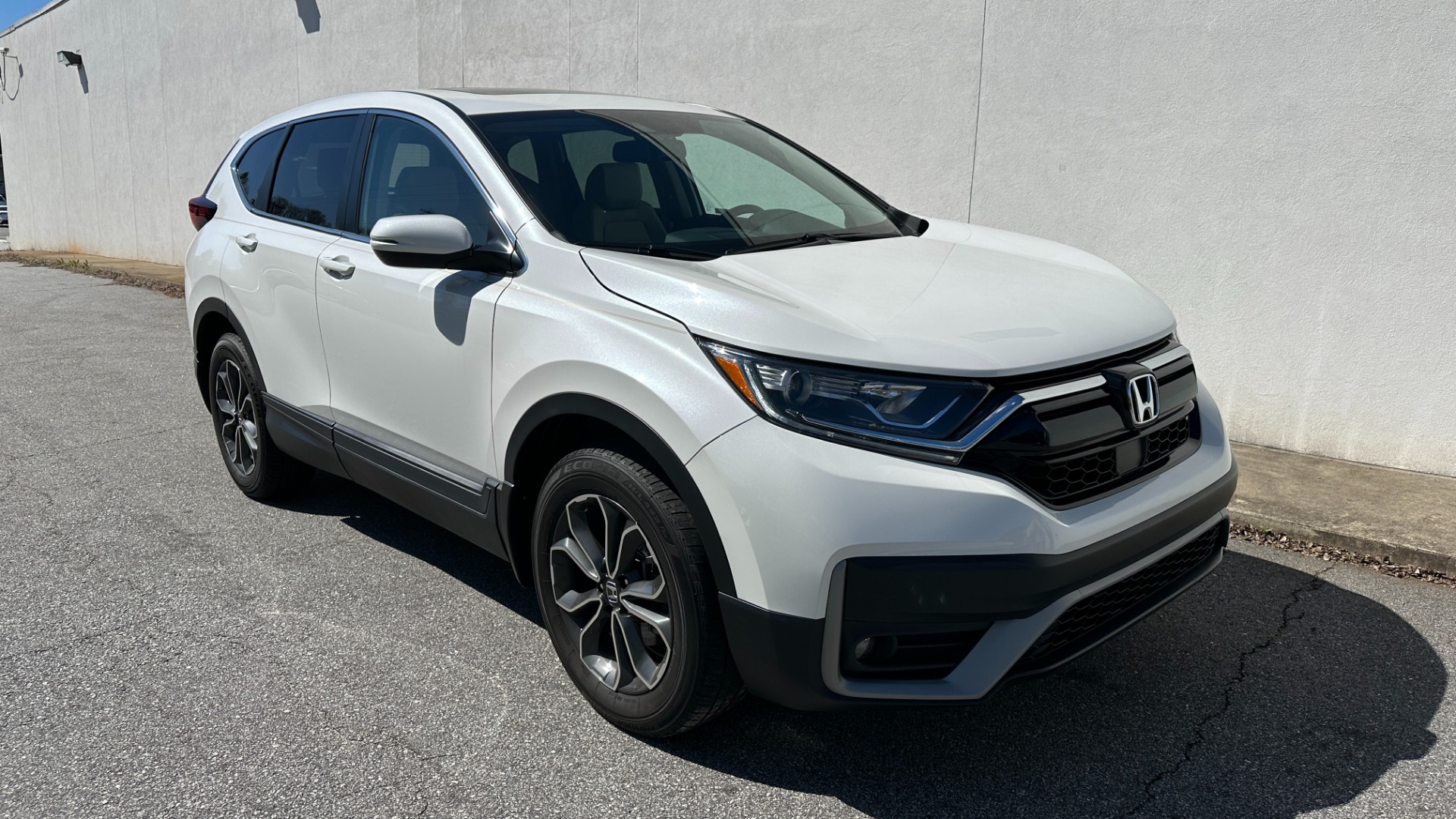 Used 2021 Honda CR-V EX-L / LEATHER / SAFETY ASSIST / PEARL PAINT for sale $31,695 at Formula Imports in Charlotte NC 28227 2