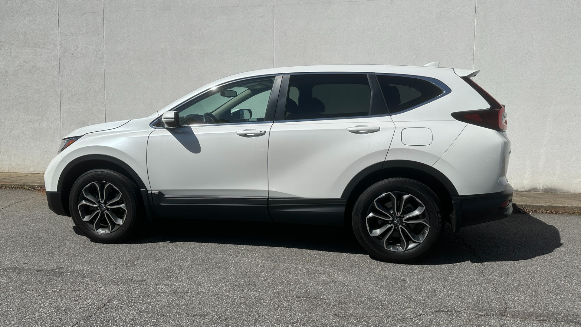 Used 2021 Honda CR-V EX-L / LEATHER / SAFETY ASSIST / PEARL PAINT for sale $31,695 at Formula Imports in Charlotte NC 28227 6