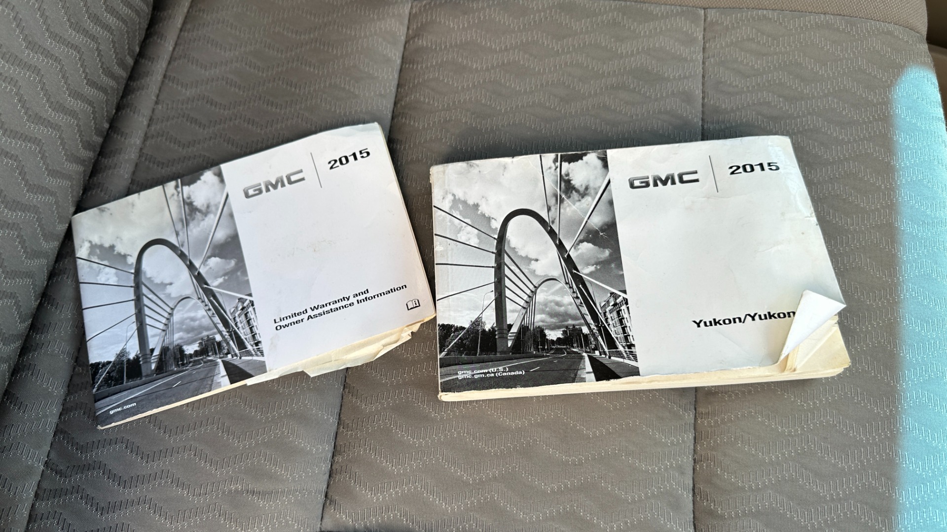 Used 2015 GMC Yukon SLE / CONVENIENCE PACKAGE / HD TRAILERING PKG / 2SPD TRANSFER CASE for sale Sold at Formula Imports in Charlotte NC 28227 51