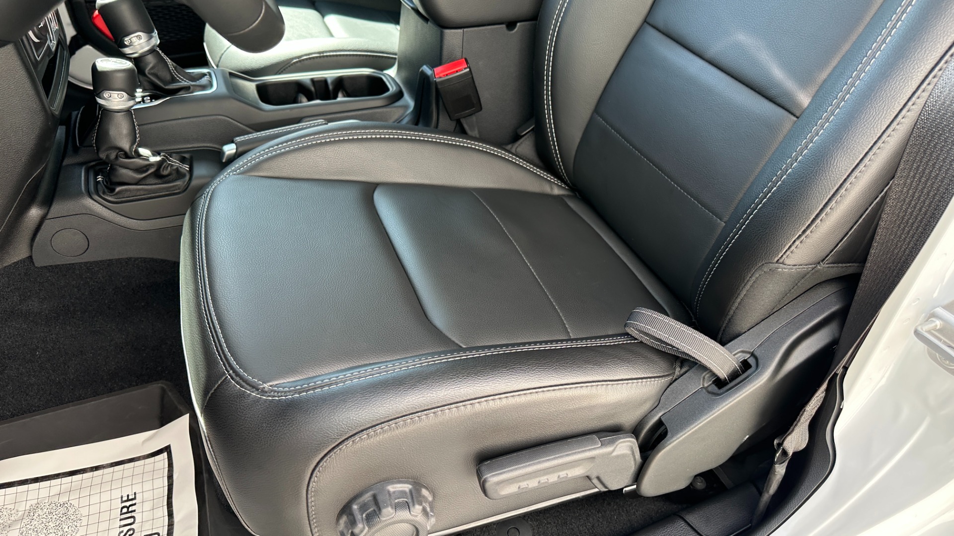 Used 2022 Jeep Wrangler 4xe UNLIMITED SAHARA / HYBRID / HARD TOP / ADVANCED SAFETY GROUP for sale Sold at Formula Imports in Charlotte NC 28227 14