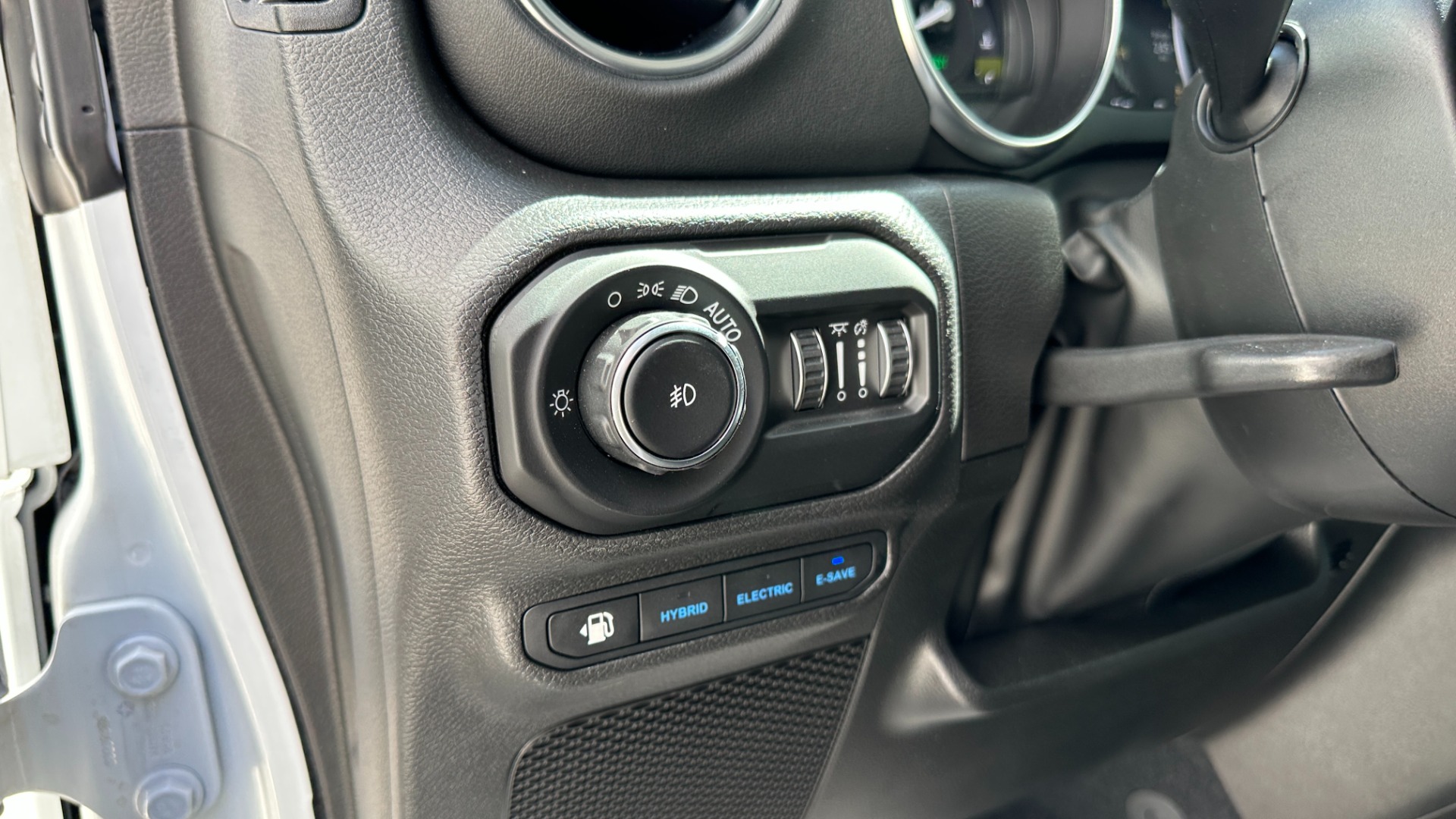 Used 2022 Jeep Wrangler 4xe UNLIMITED SAHARA / HYBRID / HARD TOP / ADVANCED SAFETY GROUP for sale Sold at Formula Imports in Charlotte NC 28227 16