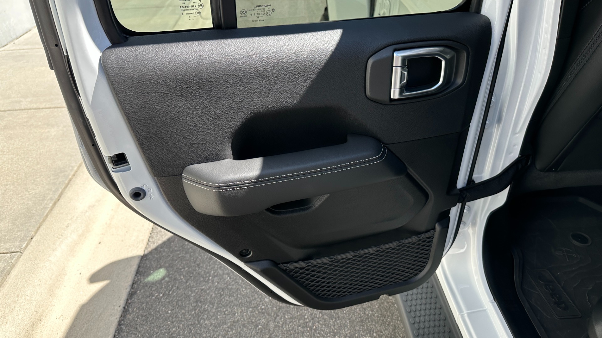 Used 2022 Jeep Wrangler 4xe UNLIMITED SAHARA / HYBRID / HARD TOP / ADVANCED SAFETY GROUP for sale Sold at Formula Imports in Charlotte NC 28227 23