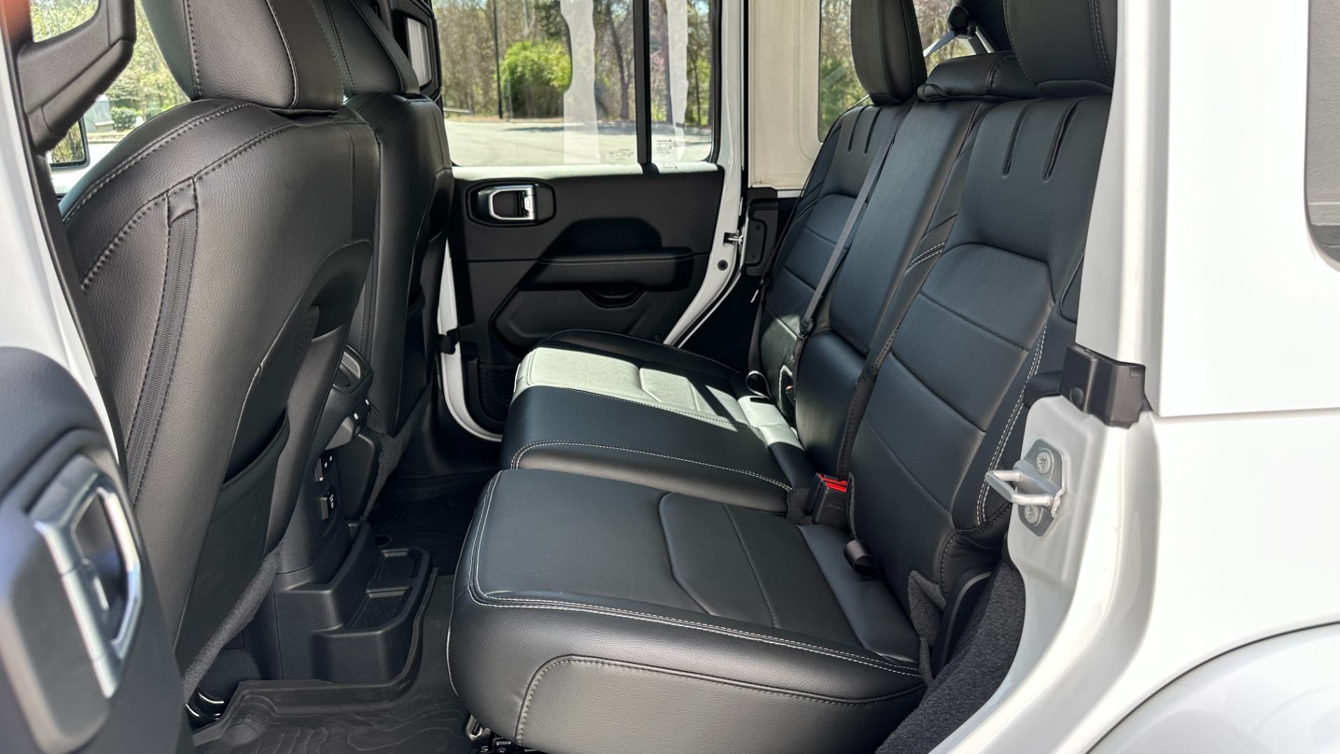 Used 2022 Jeep Wrangler 4xe UNLIMITED SAHARA / HYBRID / HARD TOP / ADVANCED SAFETY GROUP for sale Sold at Formula Imports in Charlotte NC 28227 24
