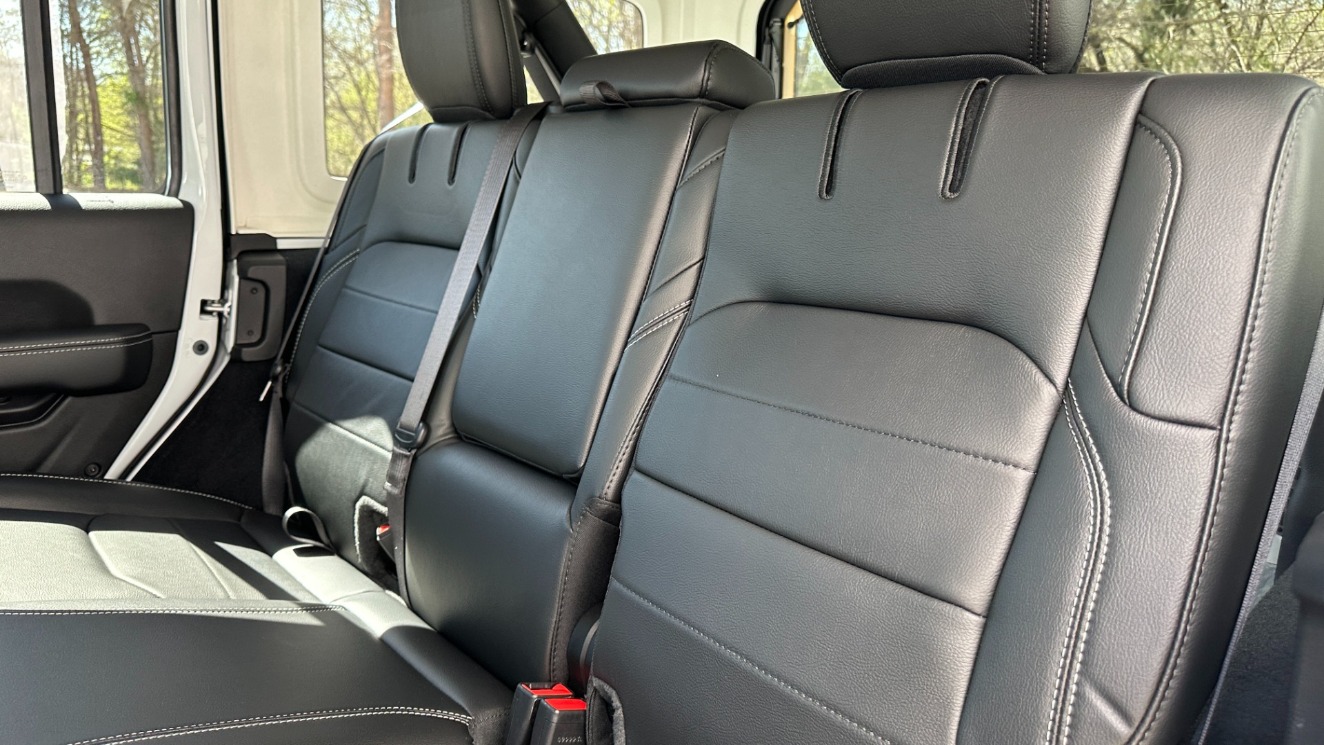 Used 2022 Jeep Wrangler 4xe UNLIMITED SAHARA / HYBRID / HARD TOP / ADVANCED SAFETY GROUP for sale Sold at Formula Imports in Charlotte NC 28227 25