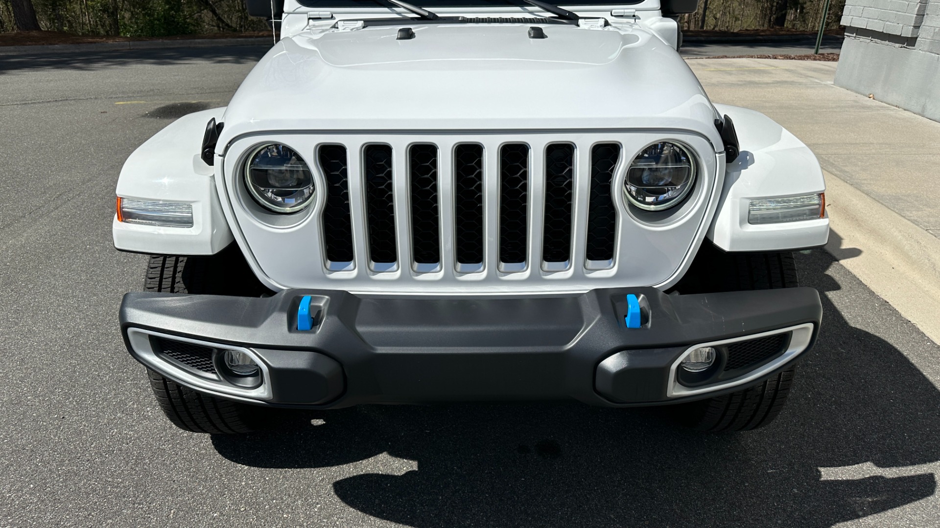 Used 2022 Jeep Wrangler 4xe UNLIMITED SAHARA / HYBRID / HARD TOP / ADVANCED SAFETY GROUP for sale Sold at Formula Imports in Charlotte NC 28227 8