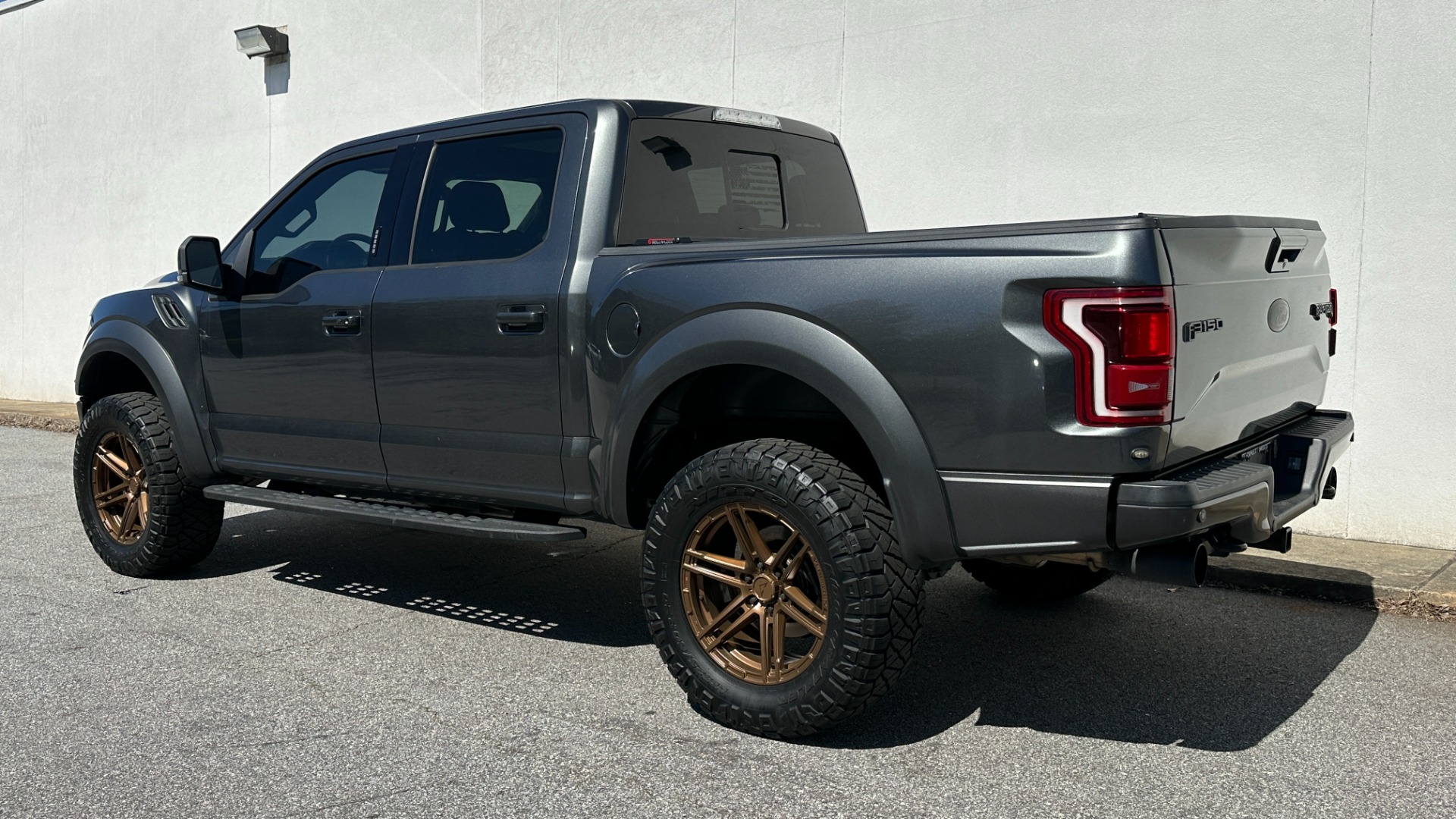 Used 2017 Ford F-150 Raptor for sale $45,995 at Formula Imports in Charlotte NC 28227 15