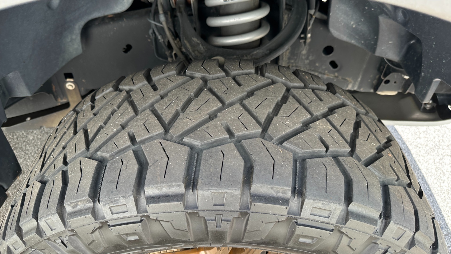 Used 2017 Ford F-150 Raptor for sale $45,995 at Formula Imports in Charlotte NC 28227 56
