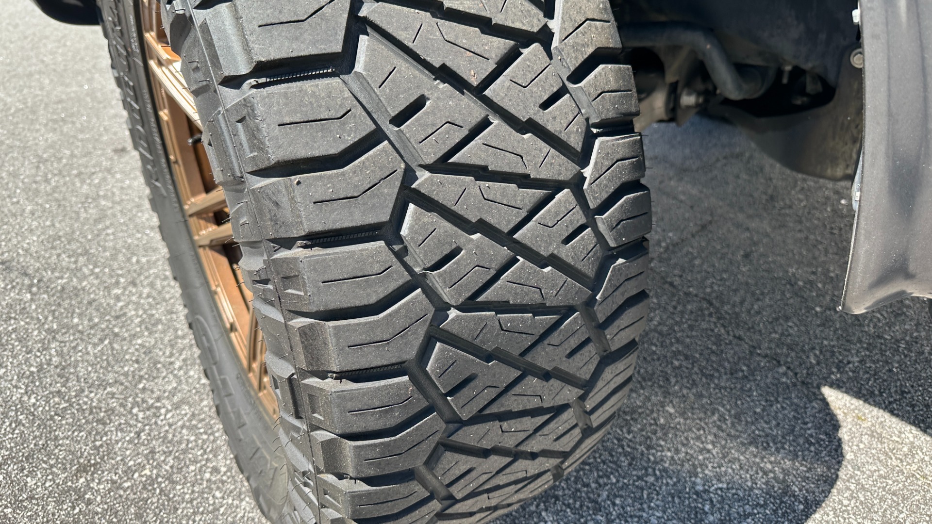 Used 2017 Ford F-150 Raptor for sale $45,995 at Formula Imports in Charlotte NC 28227 59