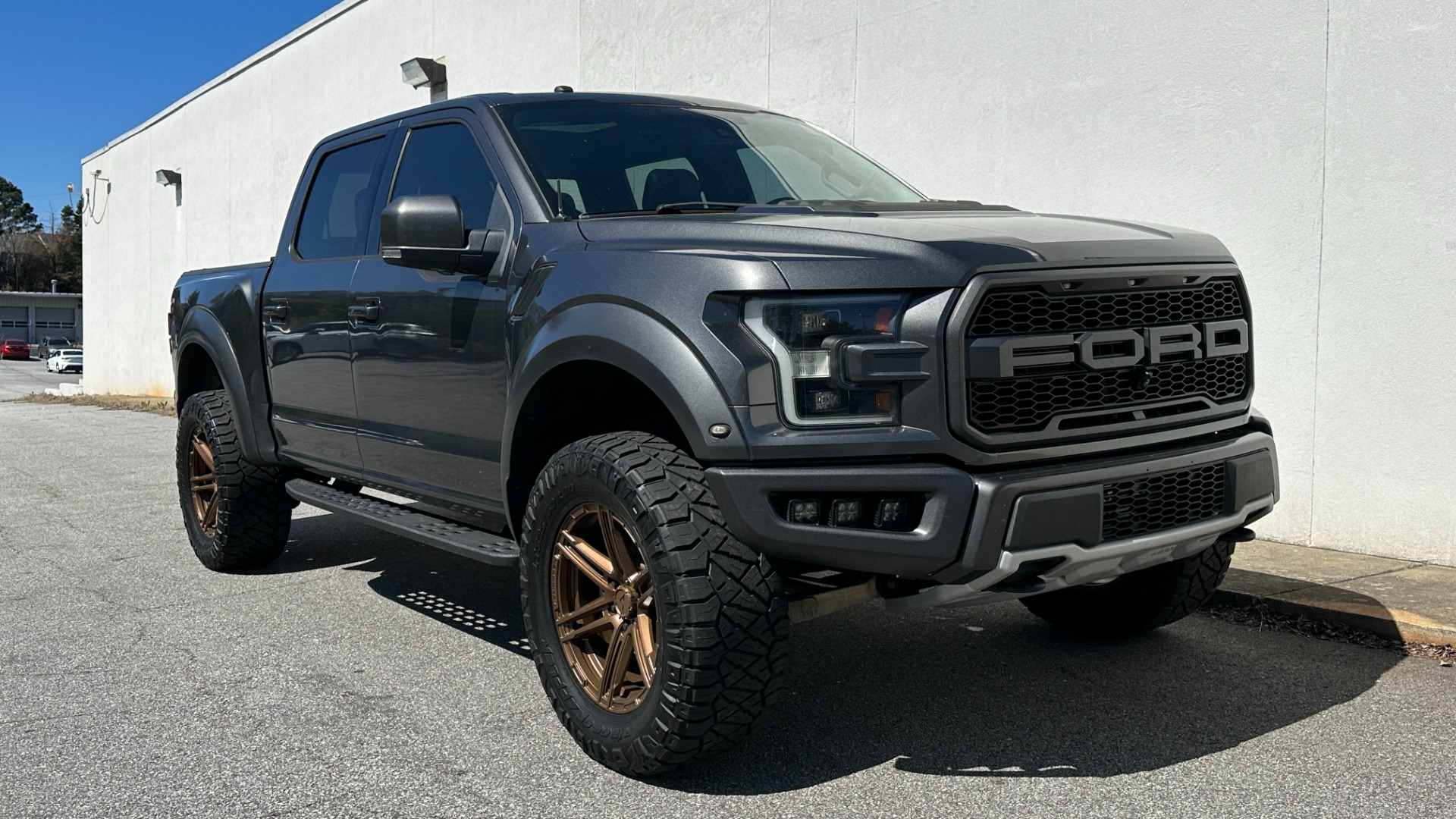Used 2017 Ford F-150 Raptor for sale $45,995 at Formula Imports in Charlotte NC 28227 62