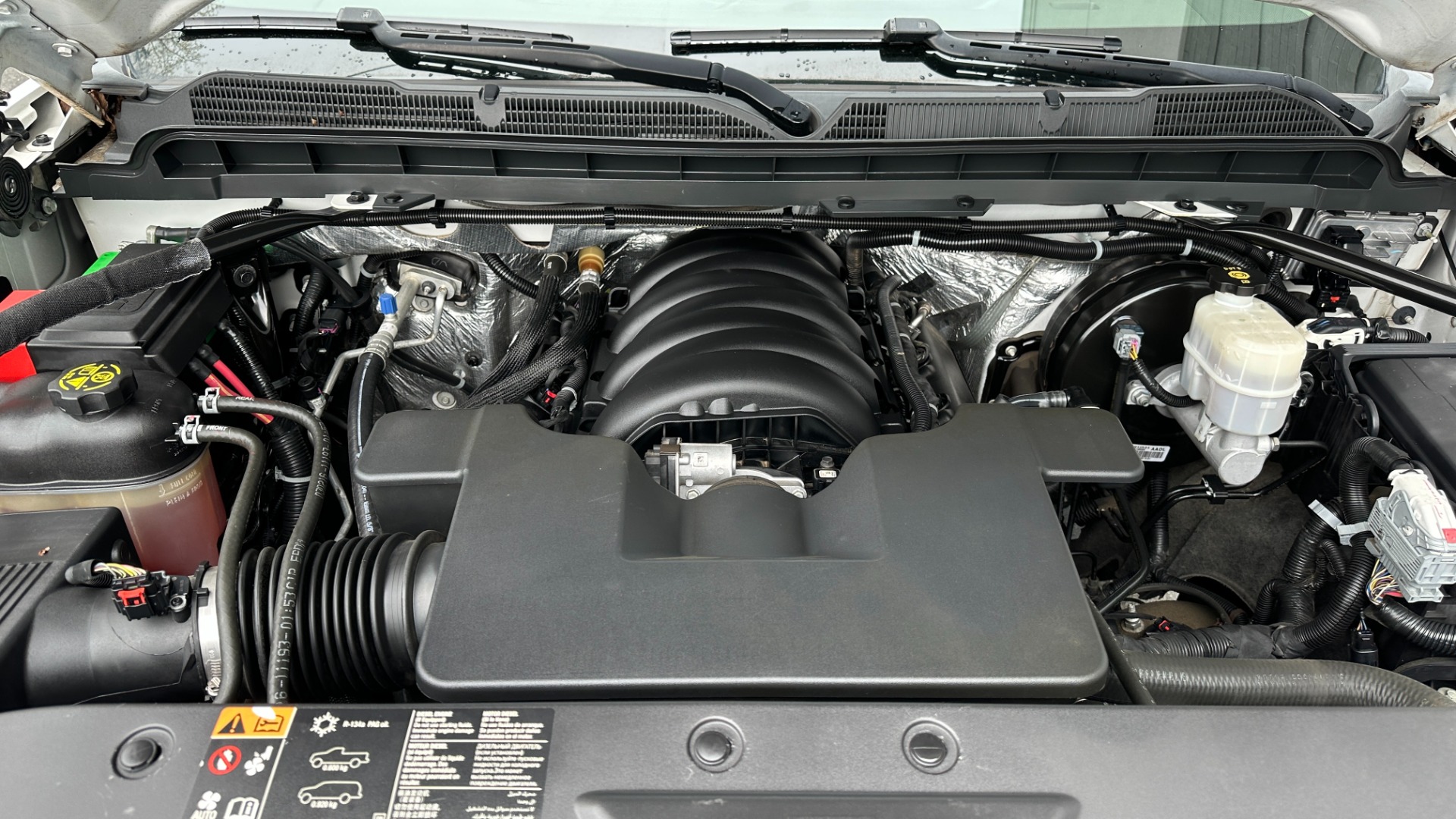 Used 2016 Chevrolet Silverado 1500 HIGH COUNTRY / PREMIUM PACKAGE / PEARL PAINT / SUNROOF / 4X4 for sale Sold at Formula Imports in Charlotte NC 28227 51