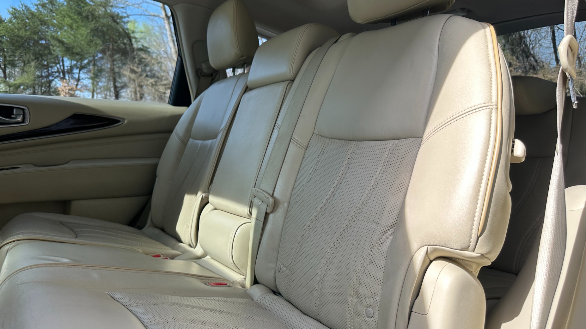 Used 2013 INFINITI JX35 AWD / DVD THEATER PKG / PREMIUM / DELUXE TECH / CARGO / TECH PKG for sale Sold at Formula Imports in Charlotte NC 28227 23
