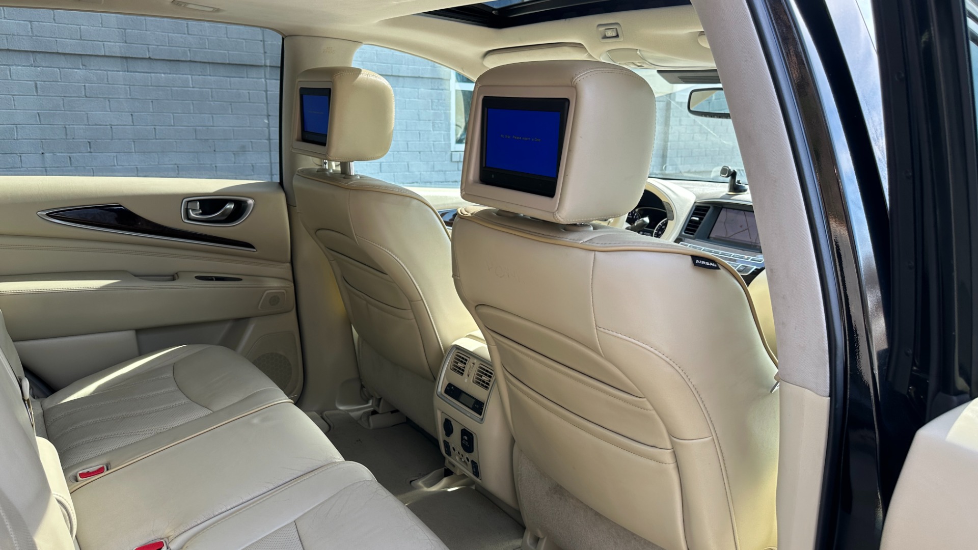 Used 2013 INFINITI JX35 AWD / DVD THEATER PKG / PREMIUM / DELUXE TECH / CARGO / TECH PKG for sale Sold at Formula Imports in Charlotte NC 28227 33