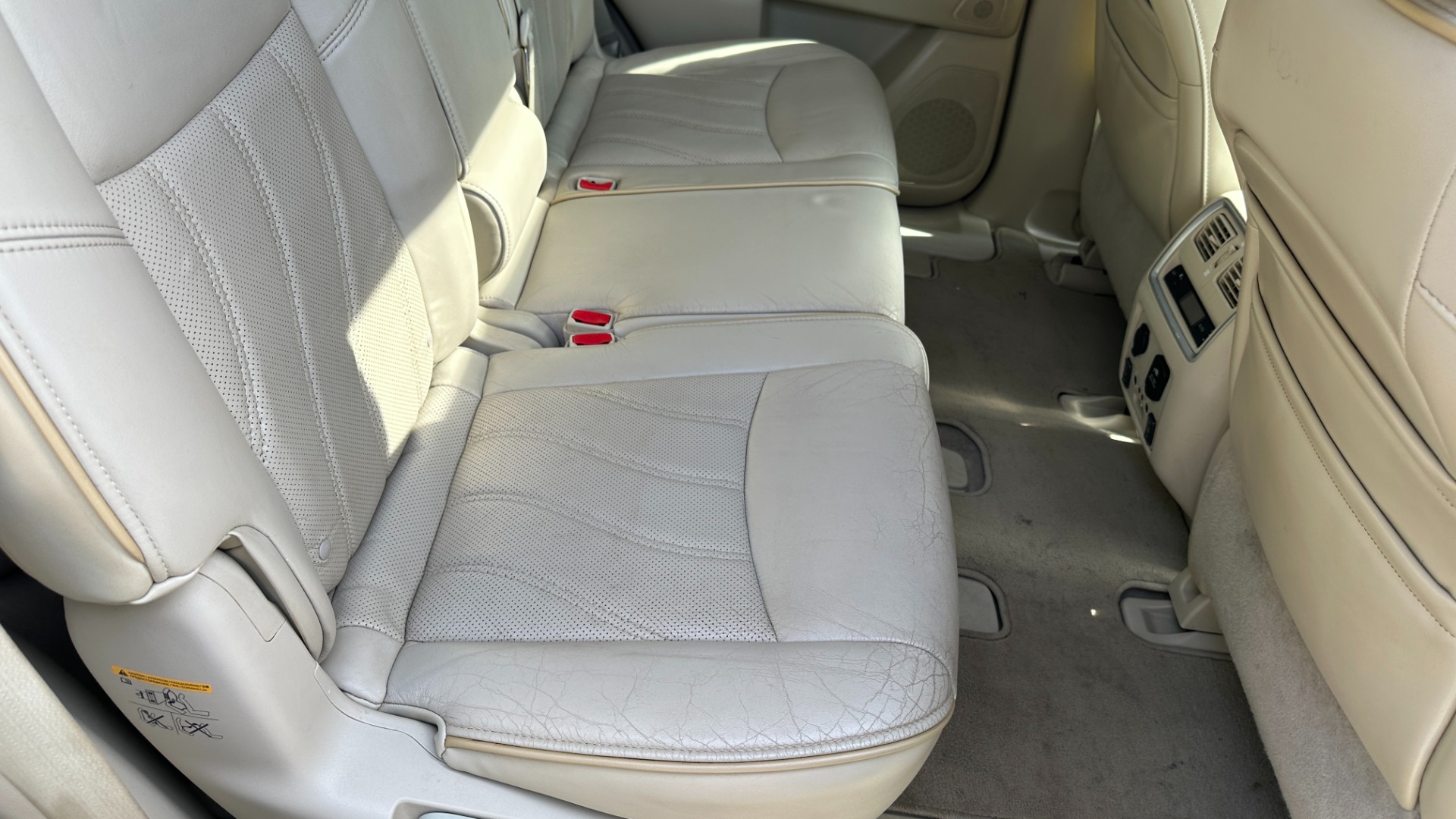 Used 2013 INFINITI JX35 AWD / DVD THEATER PKG / PREMIUM / DELUXE TECH / CARGO / TECH PKG for sale Sold at Formula Imports in Charlotte NC 28227 36