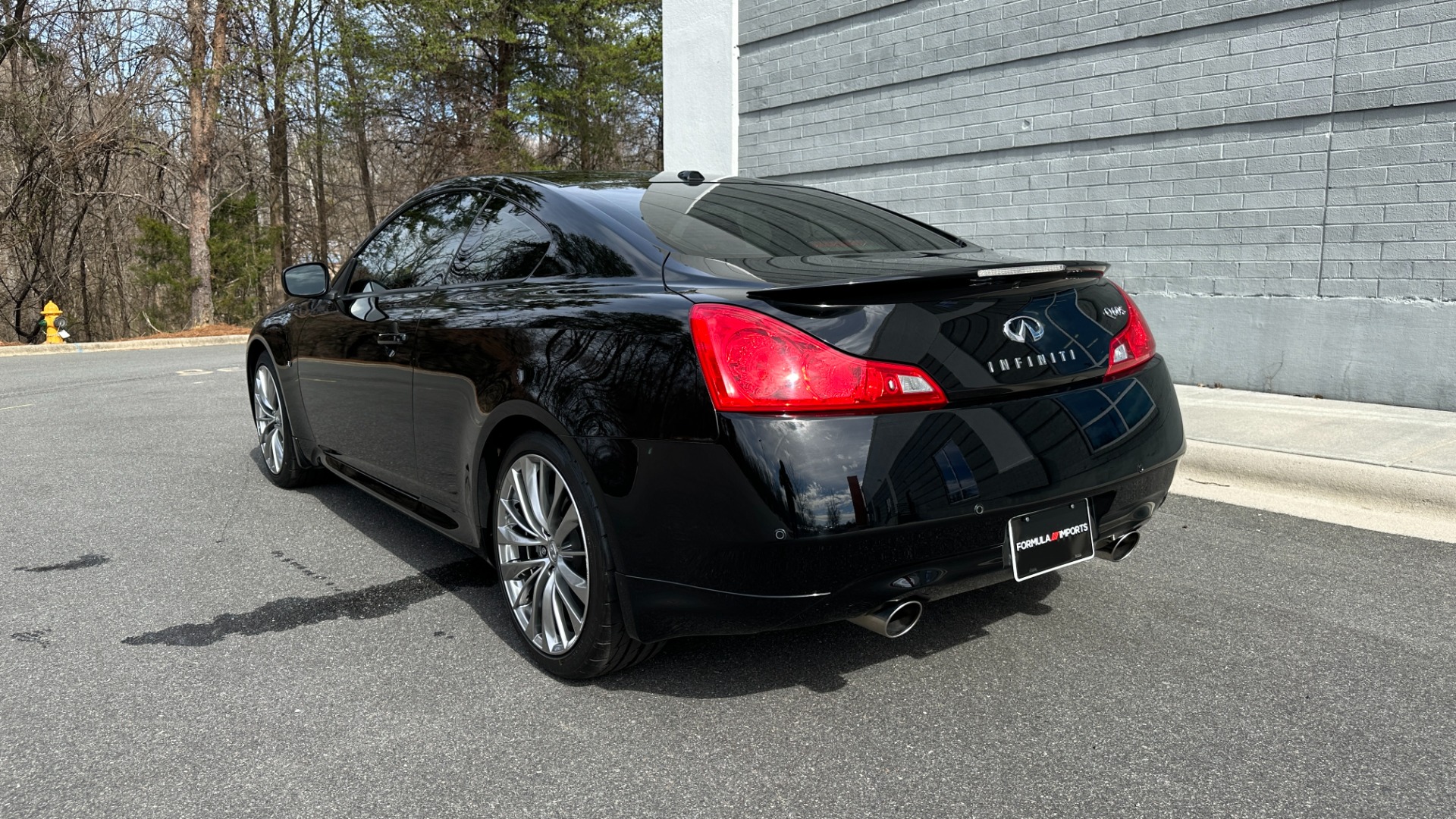Used 2015 INFINITI Q60 Coupe JOURNEY / SPORT / PREMIUM / NAVIGATION / MIDNIGHT GRILLE for sale Sold at Formula Imports in Charlotte NC 28227 4