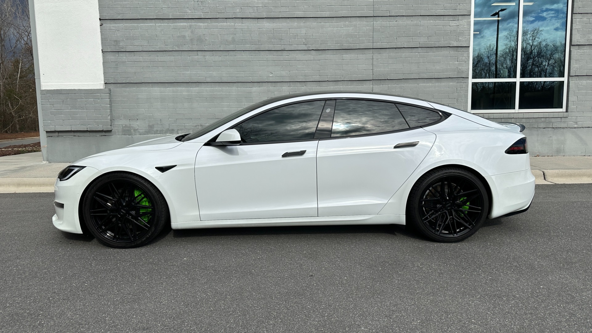 Tesla s white interior discount