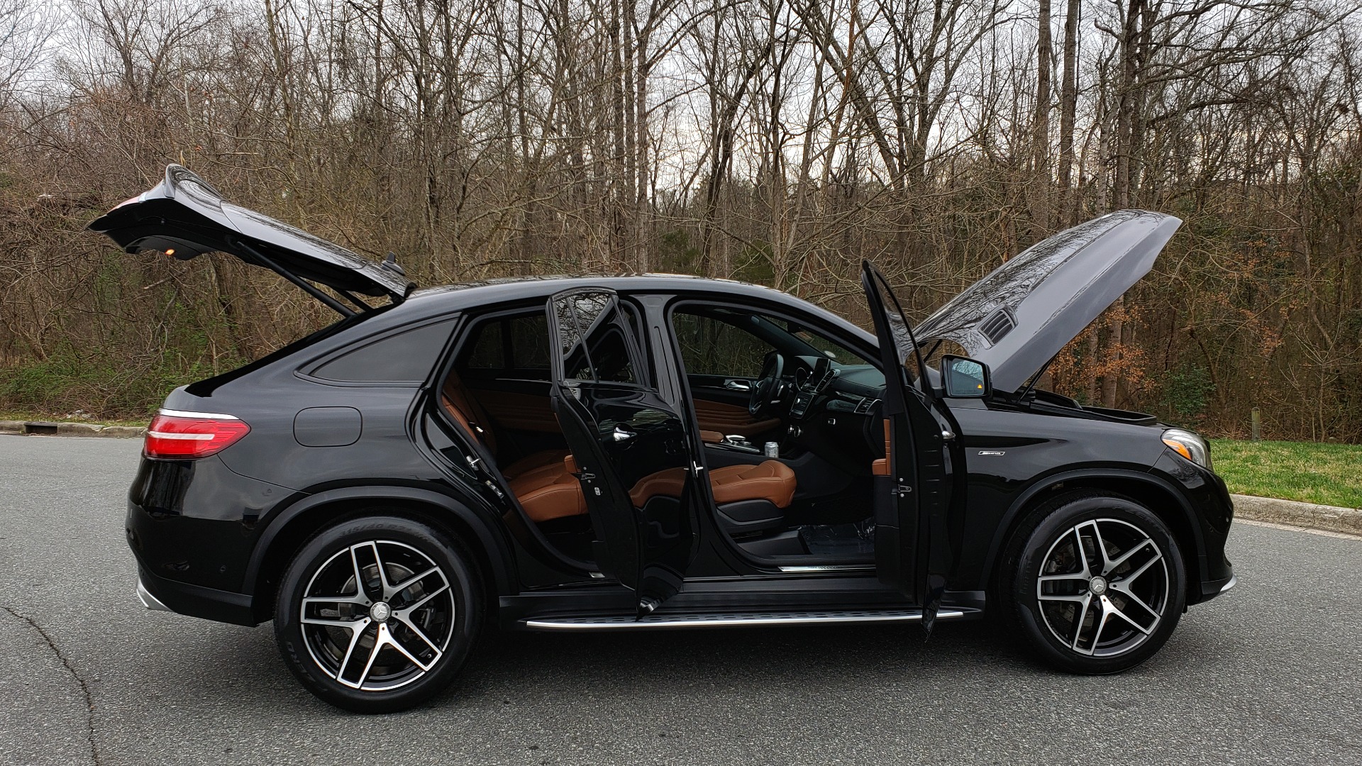 Used 2016 Mercedes-Benz GLE 450 AMG / AWD / PREM PKG / PARK ASST / DRVR ASST / SUNROOF for sale Sold at Formula Imports in Charlotte NC 28227 11