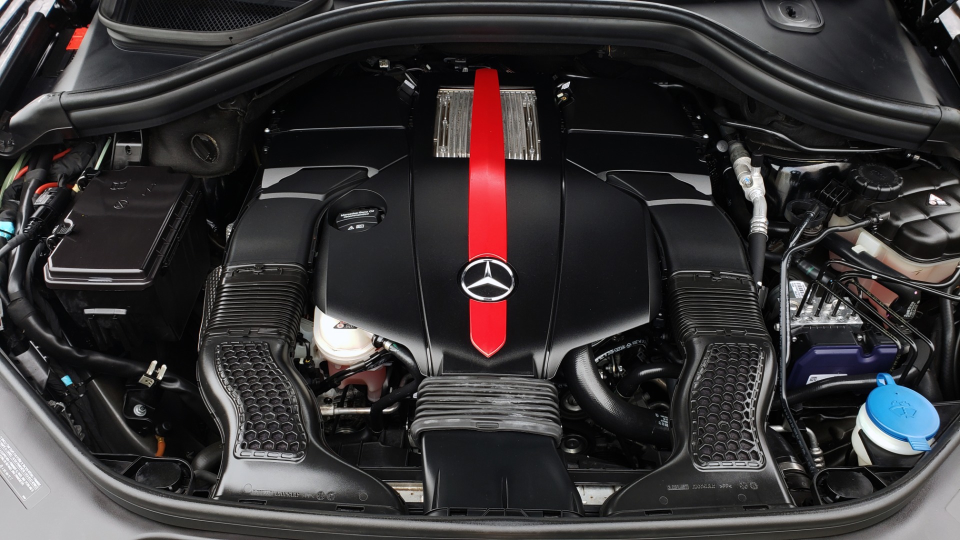Used 2016 Mercedes-Benz GLE 450 AMG / AWD / PREM PKG / PARK ASST / DRVR ASST / SUNROOF for sale Sold at Formula Imports in Charlotte NC 28227 13
