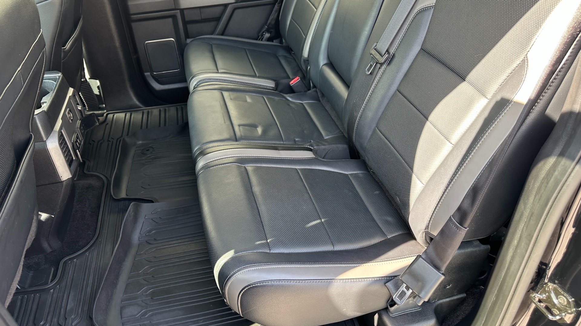 Used 2017 Ford F-150 RAPTOR / 802A PACKAGE / TAILGATE STEP / BEDLINER / SYNC 3 for sale $44,995 at Formula Imports in Charlotte NC 28227 24