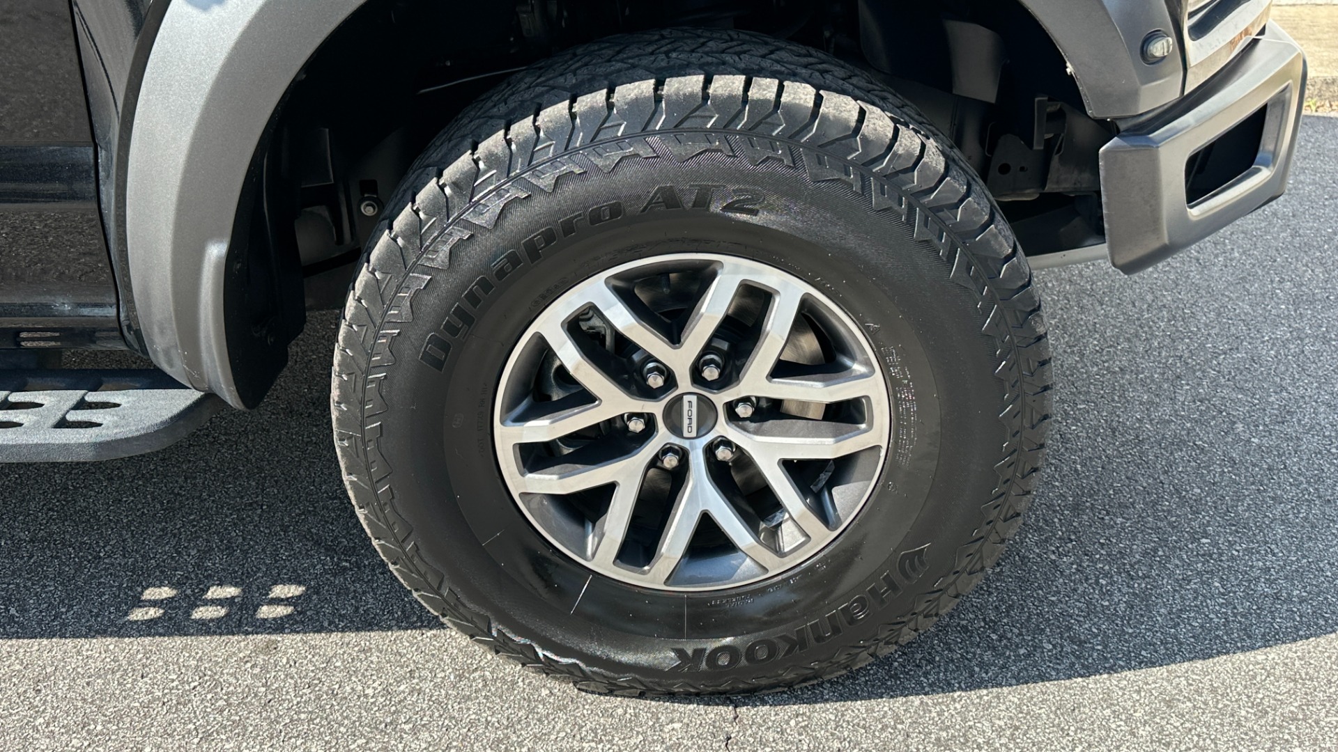 Used 2017 Ford F-150 RAPTOR / 802A PACKAGE / TAILGATE STEP / BEDLINER / SYNC 3 for sale $44,995 at Formula Imports in Charlotte NC 28227 47