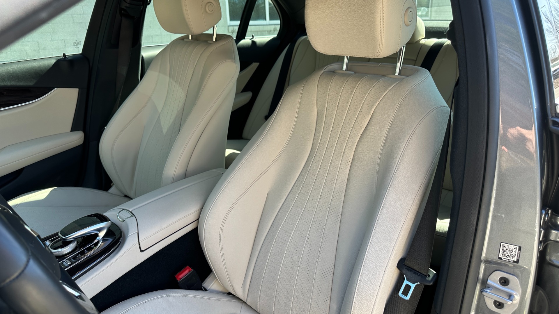 Used 2020 Mercedes-Benz E-Class E 350 / AMG LINE / AMG WHEELS / BURMESTER AUDIO / PREMIUM PKG for sale Sold at Formula Imports in Charlotte NC 28227 13