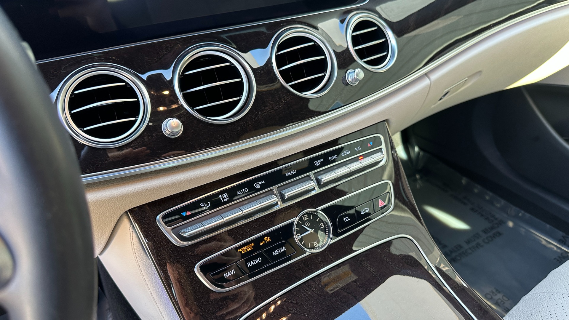 Used 2020 Mercedes-Benz E-Class E 350 / AMG LINE / AMG WHEELS / BURMESTER AUDIO / PREMIUM PKG for sale Sold at Formula Imports in Charlotte NC 28227 17