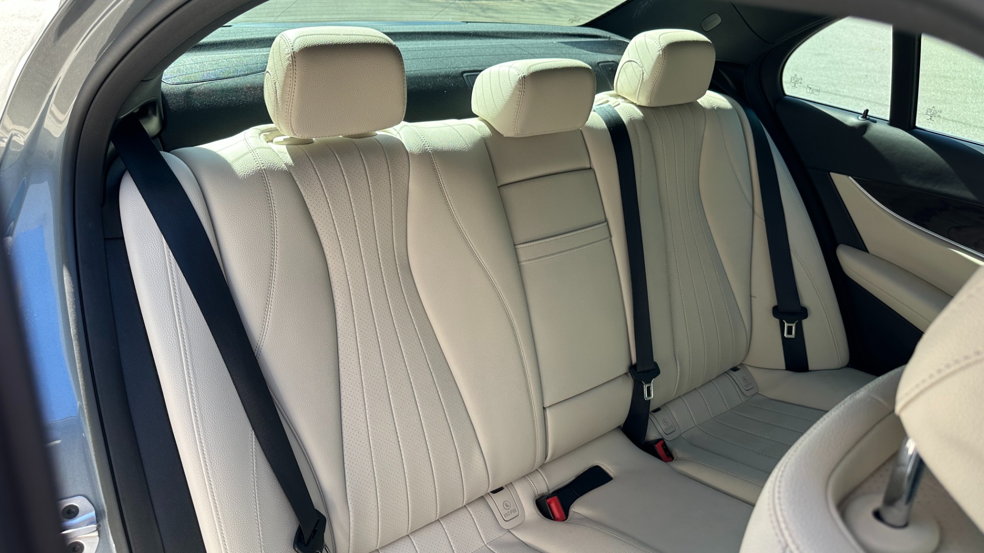 Used 2020 Mercedes-Benz E-Class E 350 / AMG LINE / AMG WHEELS / BURMESTER AUDIO / PREMIUM PKG for sale Sold at Formula Imports in Charlotte NC 28227 27