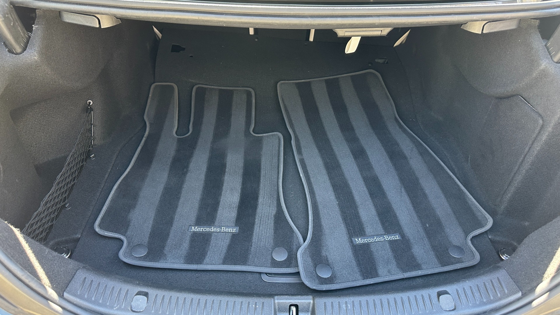Used 2020 Mercedes-Benz E-Class E 350 / AMG LINE / AMG WHEELS / BURMESTER AUDIO / PREMIUM PKG for sale Sold at Formula Imports in Charlotte NC 28227 35