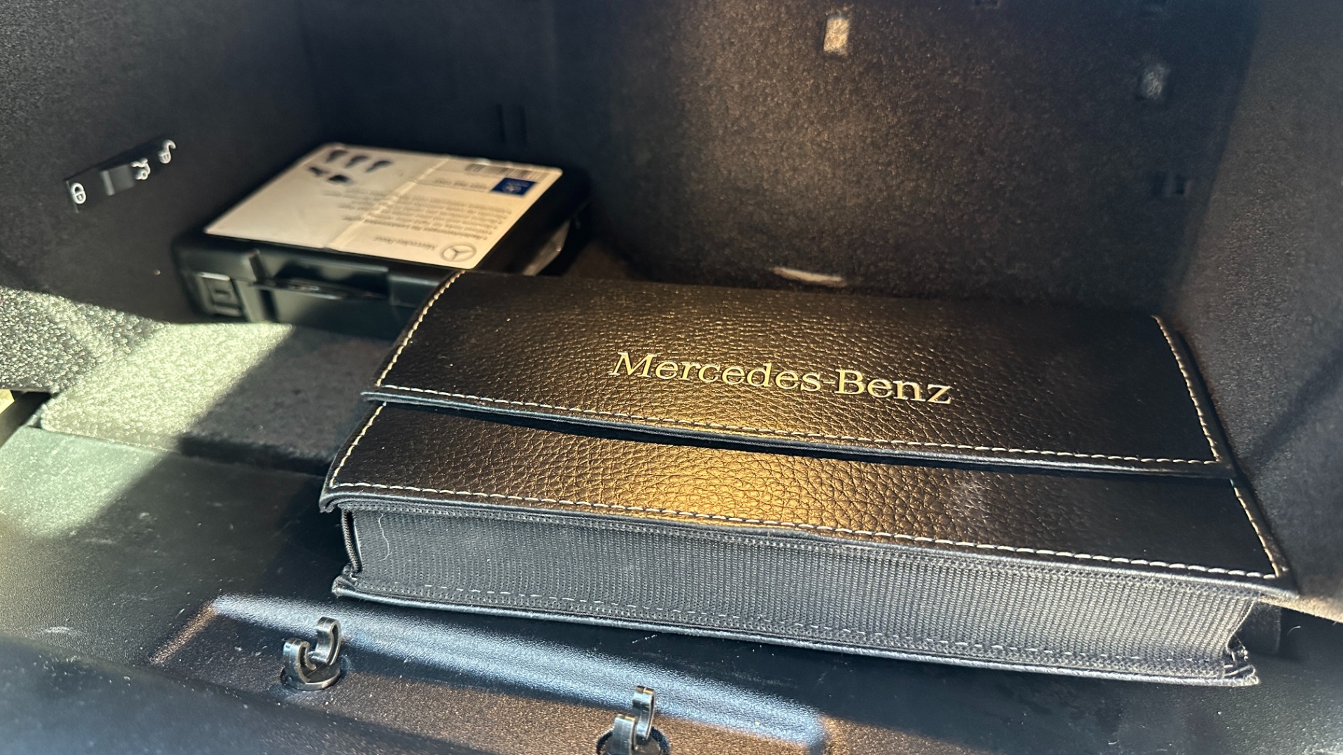 Used 2020 Mercedes-Benz E-Class E 350 / AMG LINE / AMG WHEELS / BURMESTER AUDIO / PREMIUM PKG for sale Sold at Formula Imports in Charlotte NC 28227 37