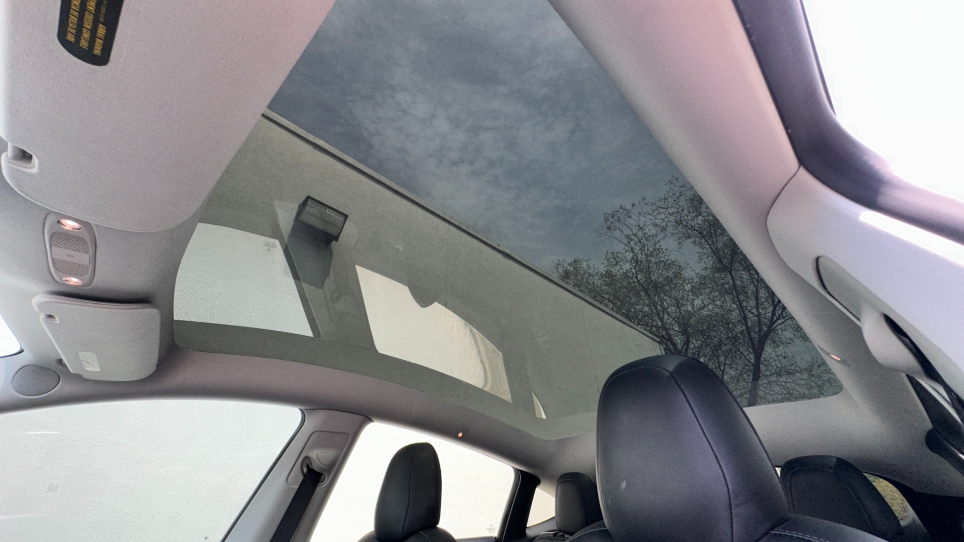 Used 2020 Tesla MODEL Y LONG RANGE ACCELERATION BOOST / AUTOPILOT / STANDARD CONNECTIVITY / WOOD TRIM for sale $44,495 at Formula Imports in Charlotte NC 28227 21