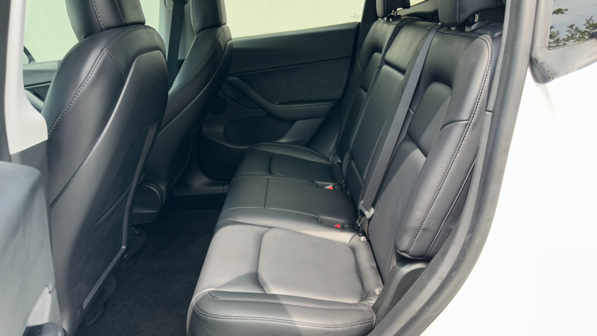 Used 2020 Tesla MODEL Y LONG RANGE ACCELERATION BOOST / AUTOPILOT / STANDARD CONNECTIVITY / WOOD TRIM for sale $44,495 at Formula Imports in Charlotte NC 28227 23